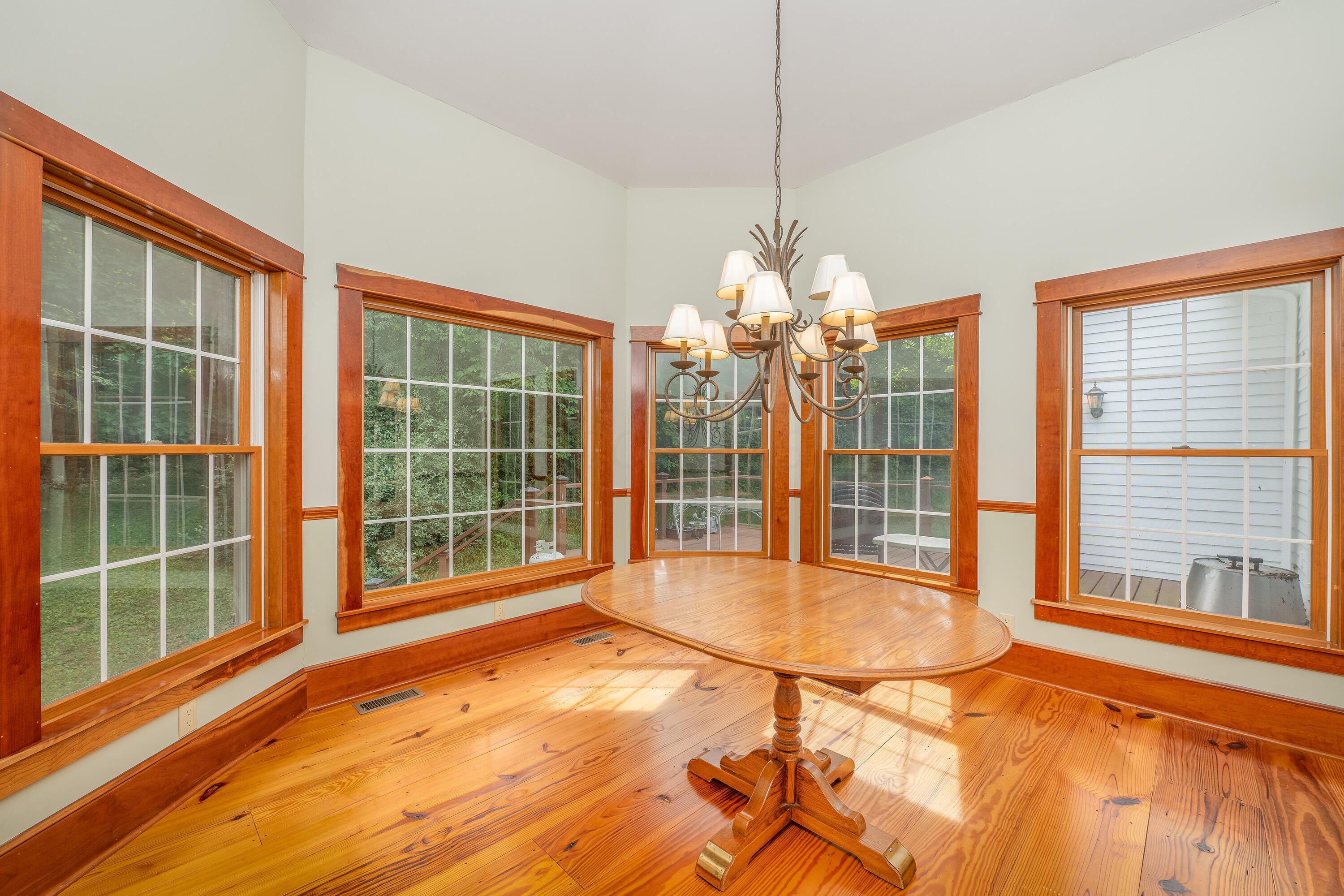 10286 Quarry Chapel Road Property Photo 11