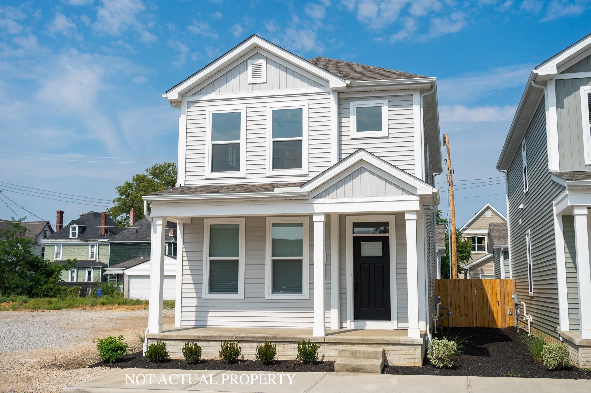 49 S Hartford Avenue Property Photo 3