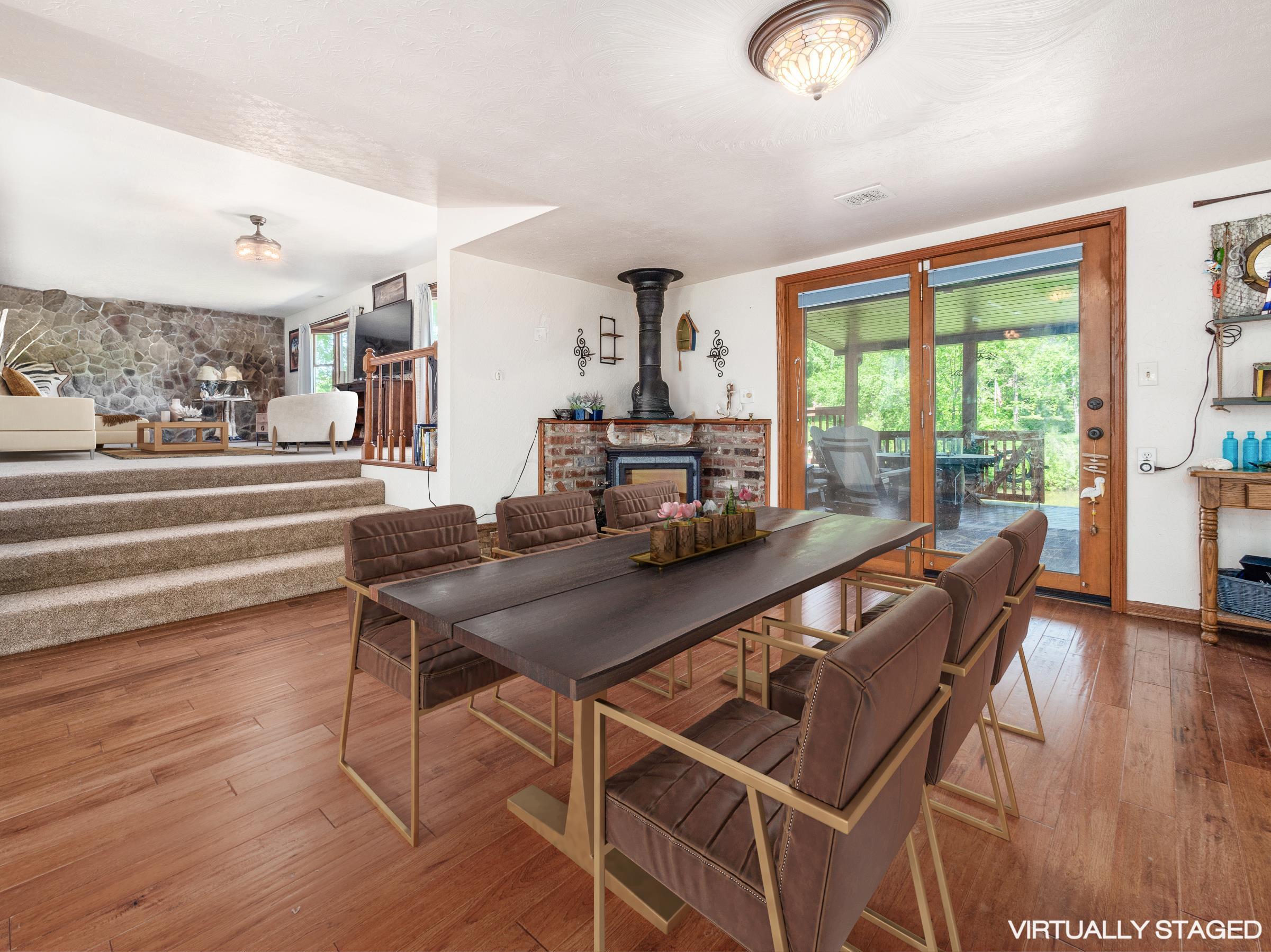4 Cadillac Drive Property Photo 3