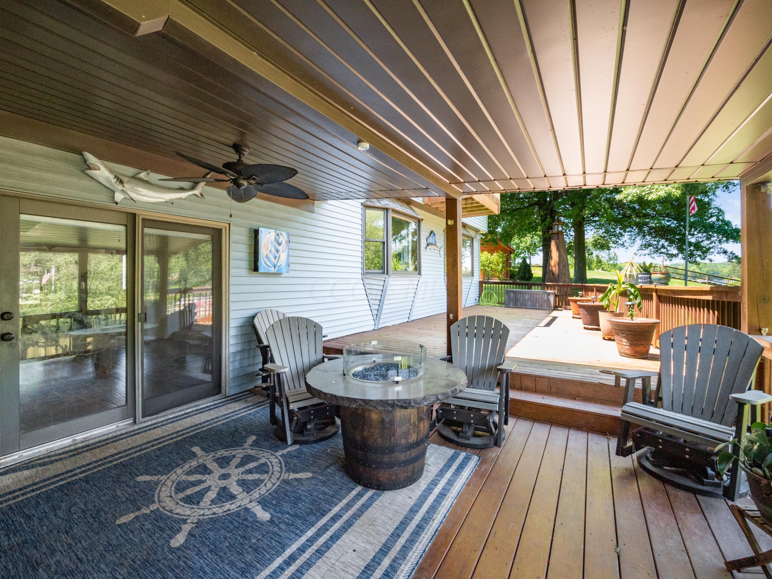 4 Cadillac Drive Property Photo 17
