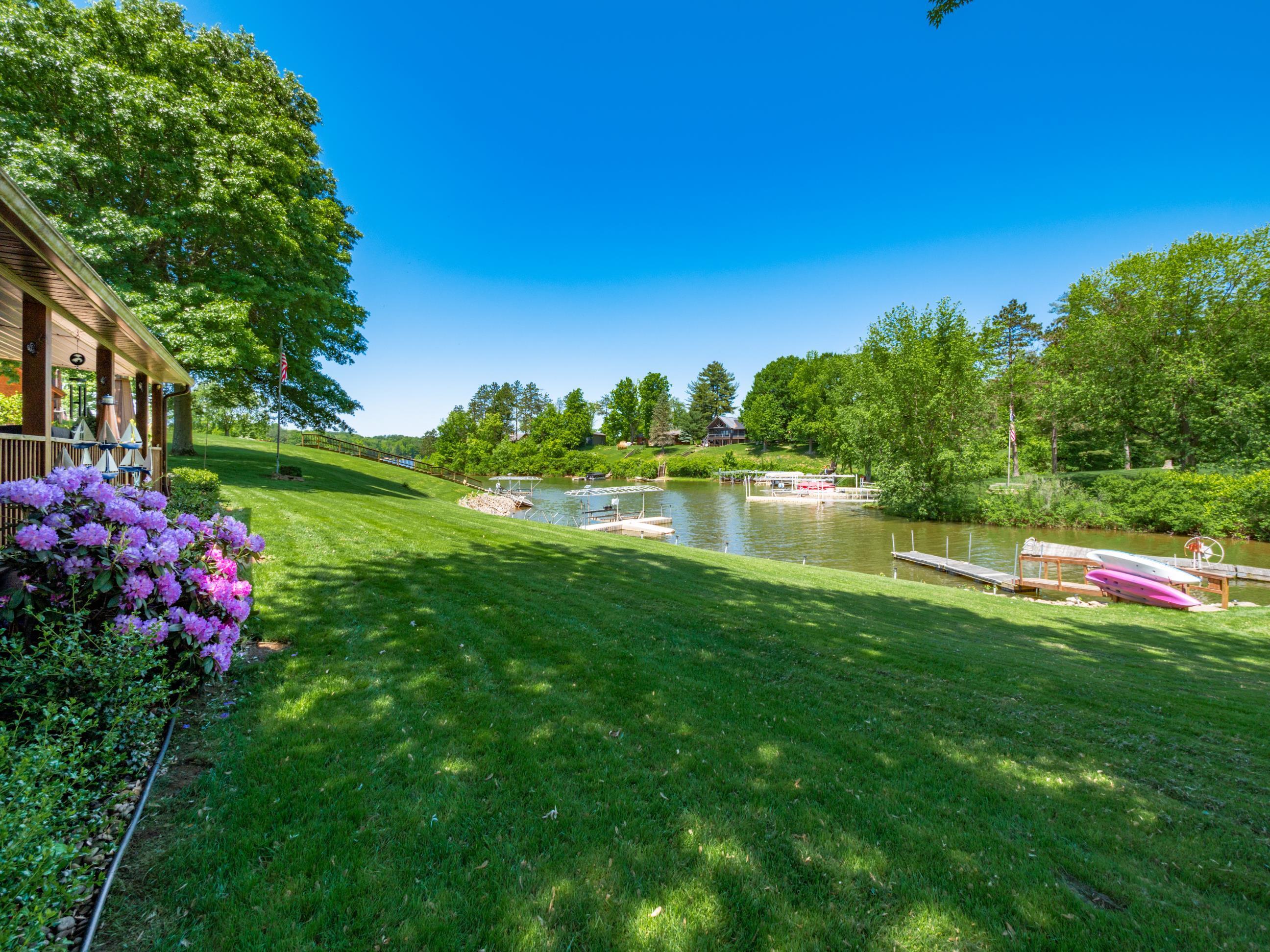 4 Cadillac Drive Property Photo 20