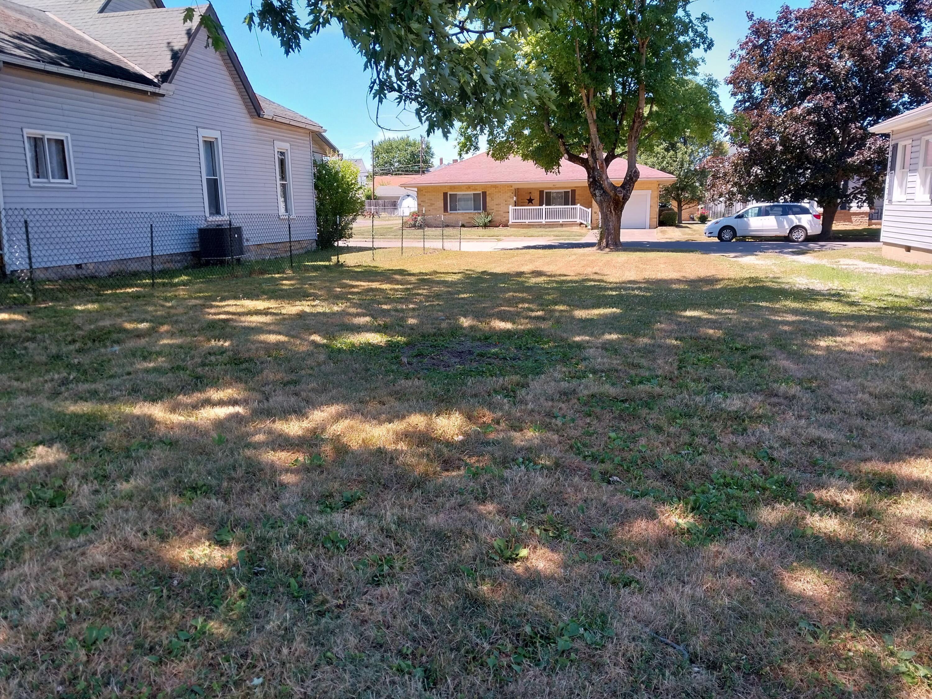 808 Mirabeau Street Property Photo 2