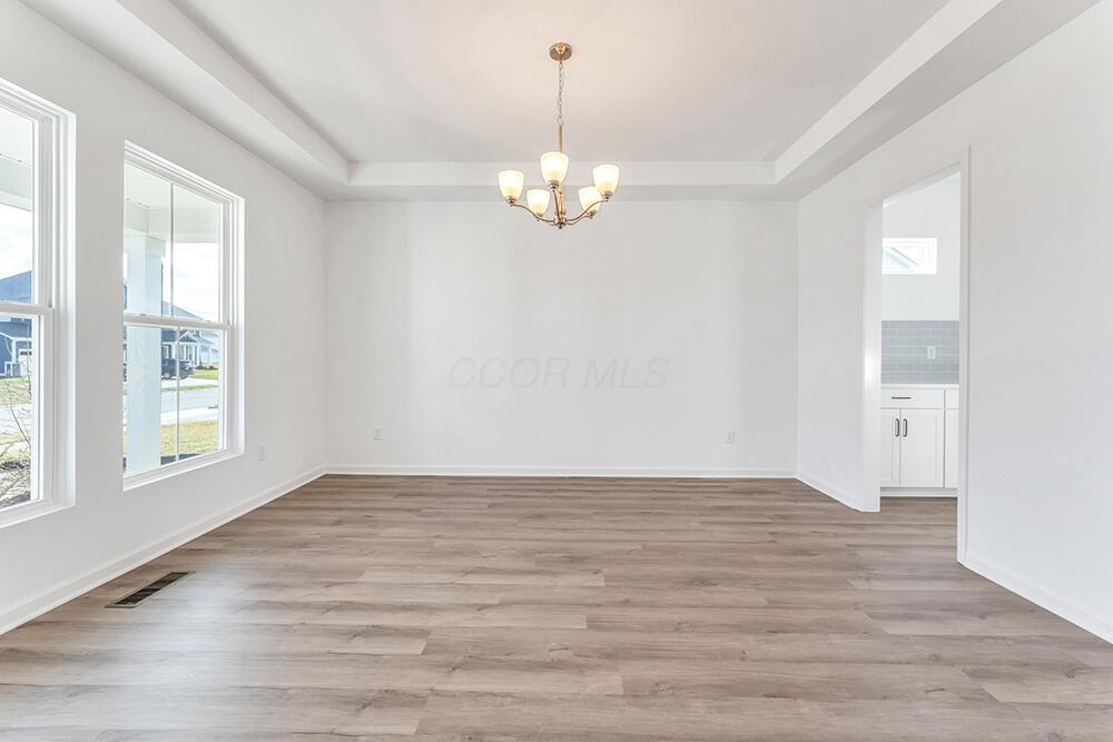 5487 Scotch Woods Drive Property Photo 2