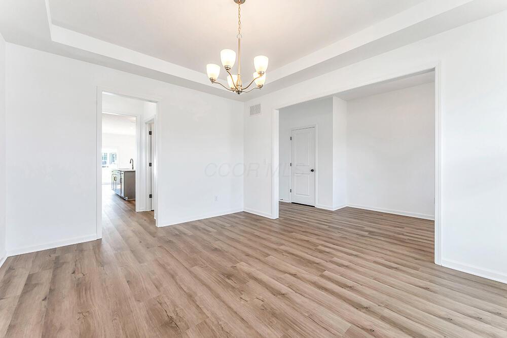 5487 Scotch Woods Drive Property Photo 3