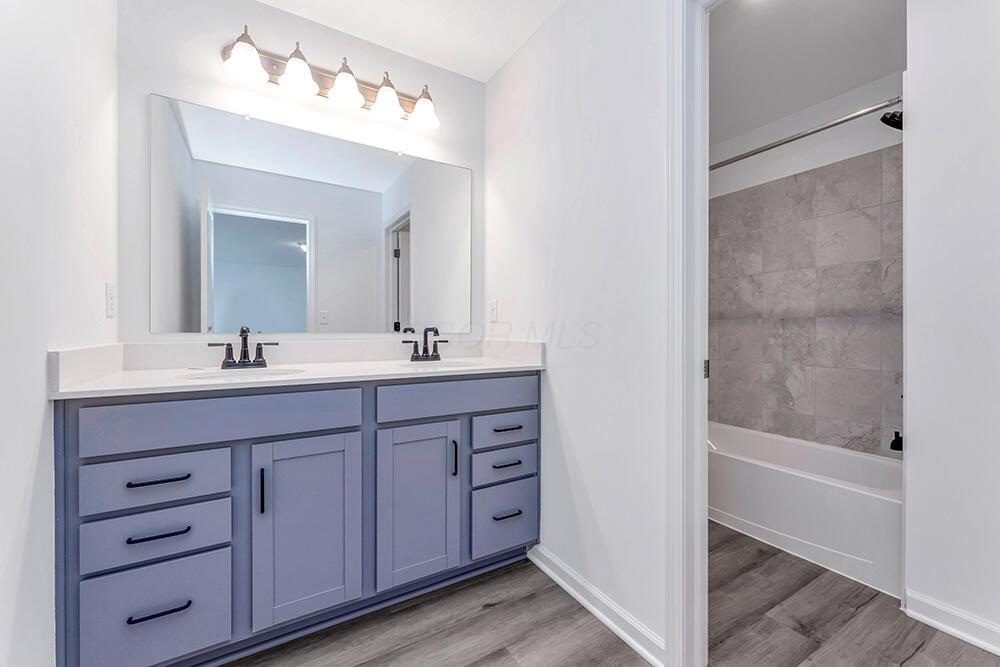 5487 Scotch Woods Drive Property Photo 20