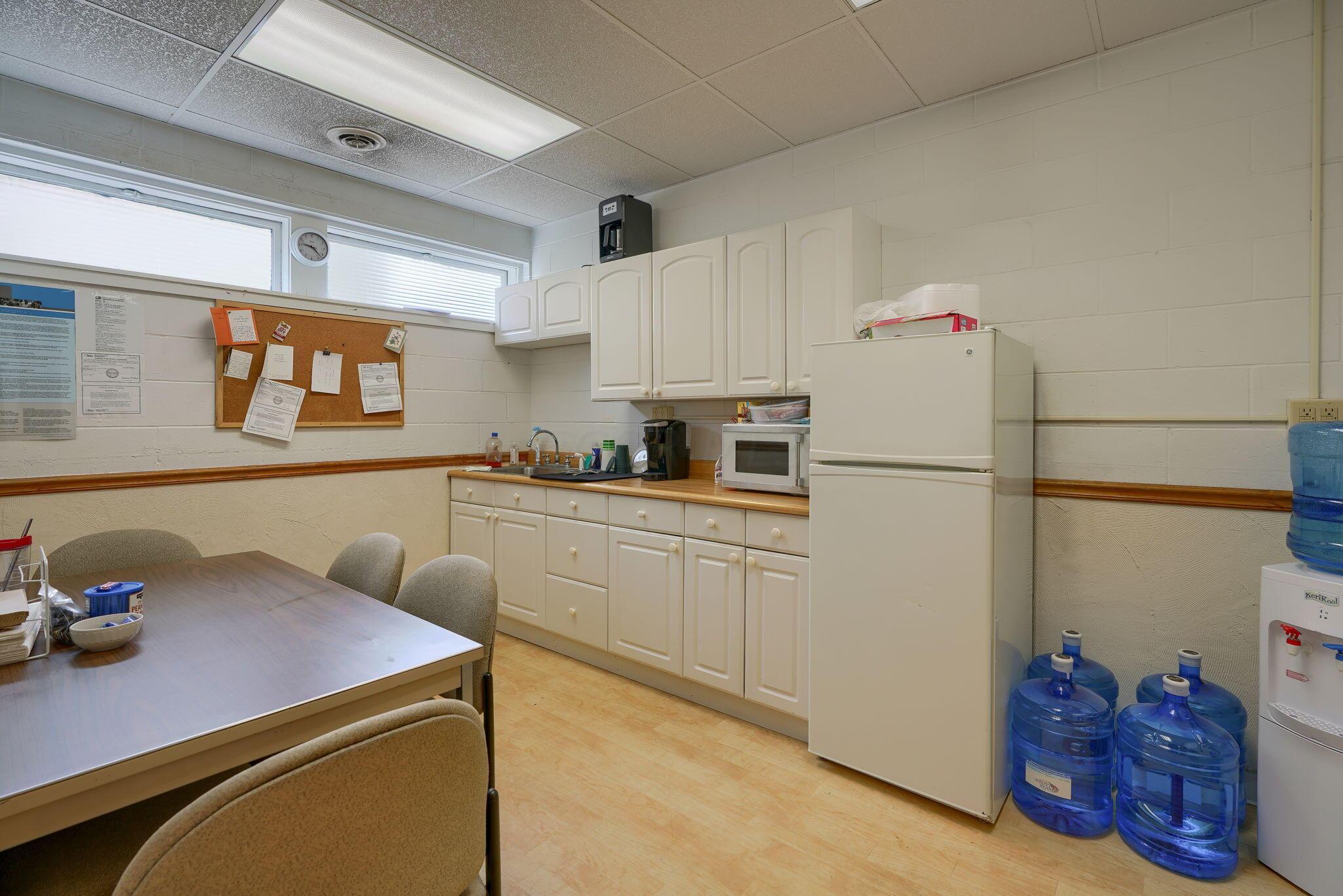 36 N Walnut Street Property Photo 11
