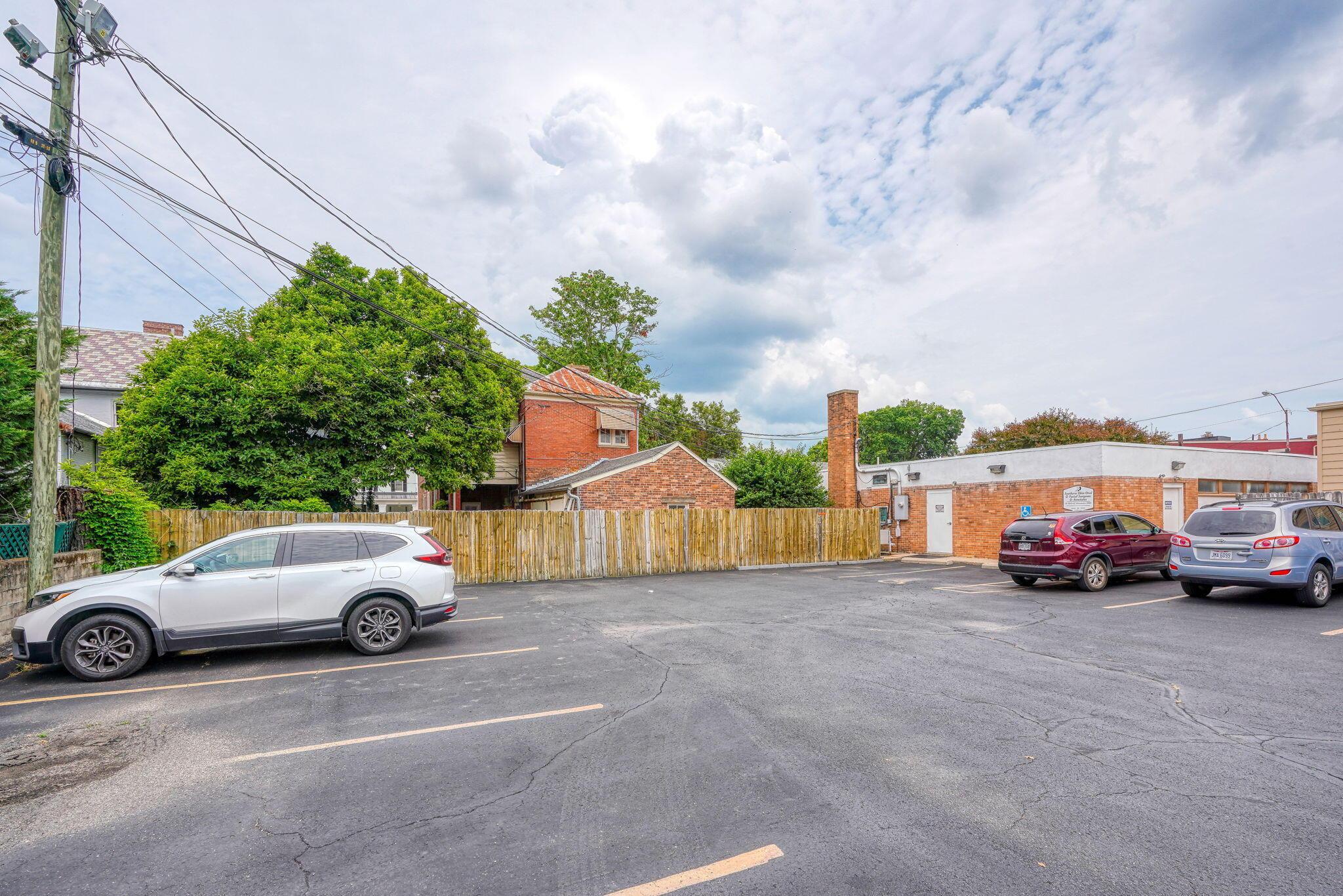 36 N Walnut Street Property Photo 26