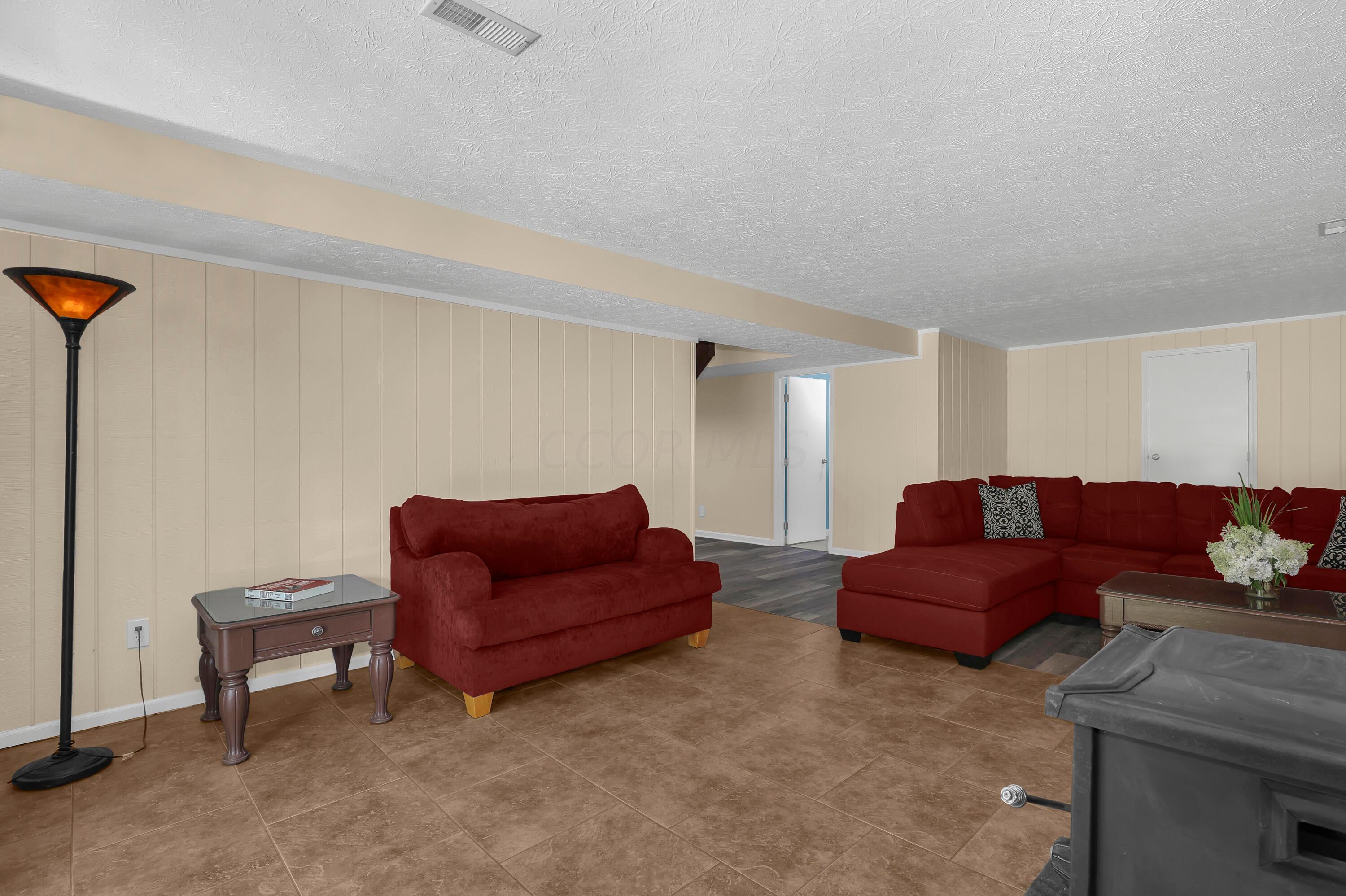 1060 S Watkins Road Property Photo 24
