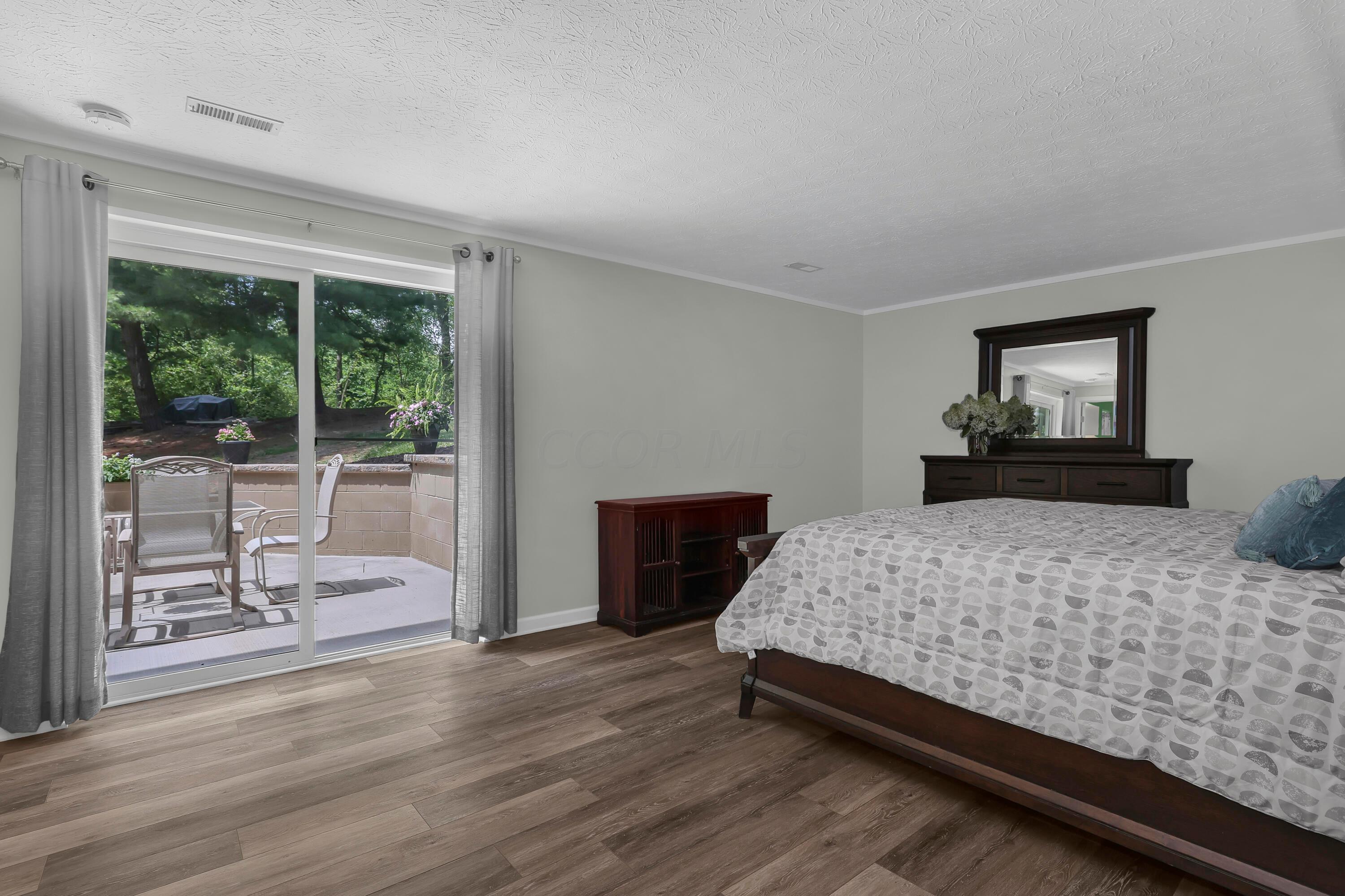 1060 S Watkins Road Property Photo 29