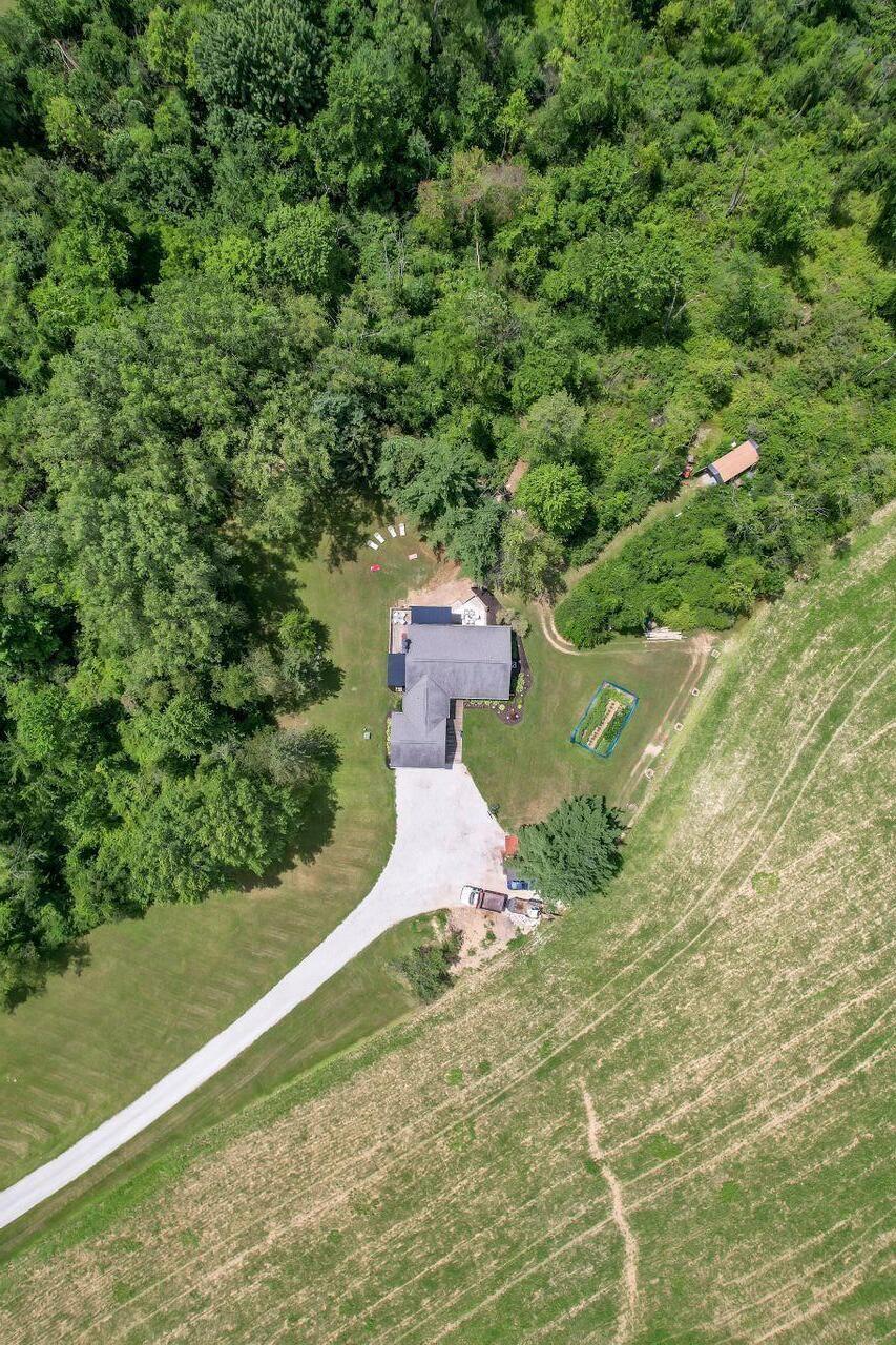 1060 S Watkins Road Property Photo 46