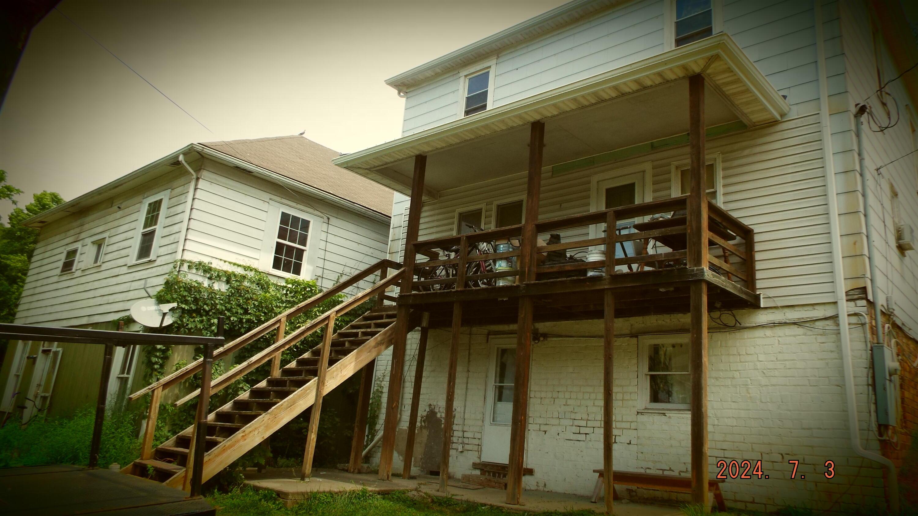 361 Fort Street Property Photo 2