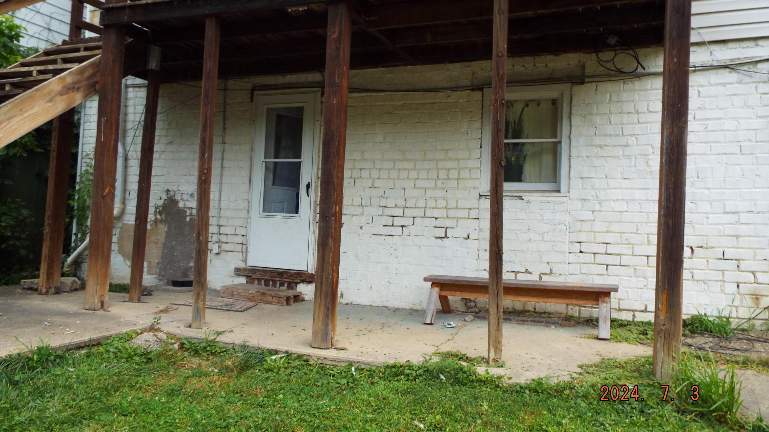 361 Fort Street Property Photo 3