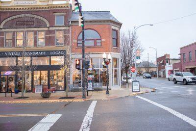 200 W Columbus Avenue Property Photo 3