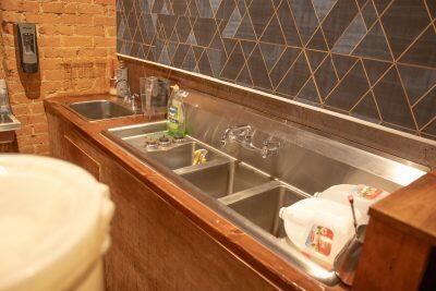 200 W Columbus Avenue Property Photo 18