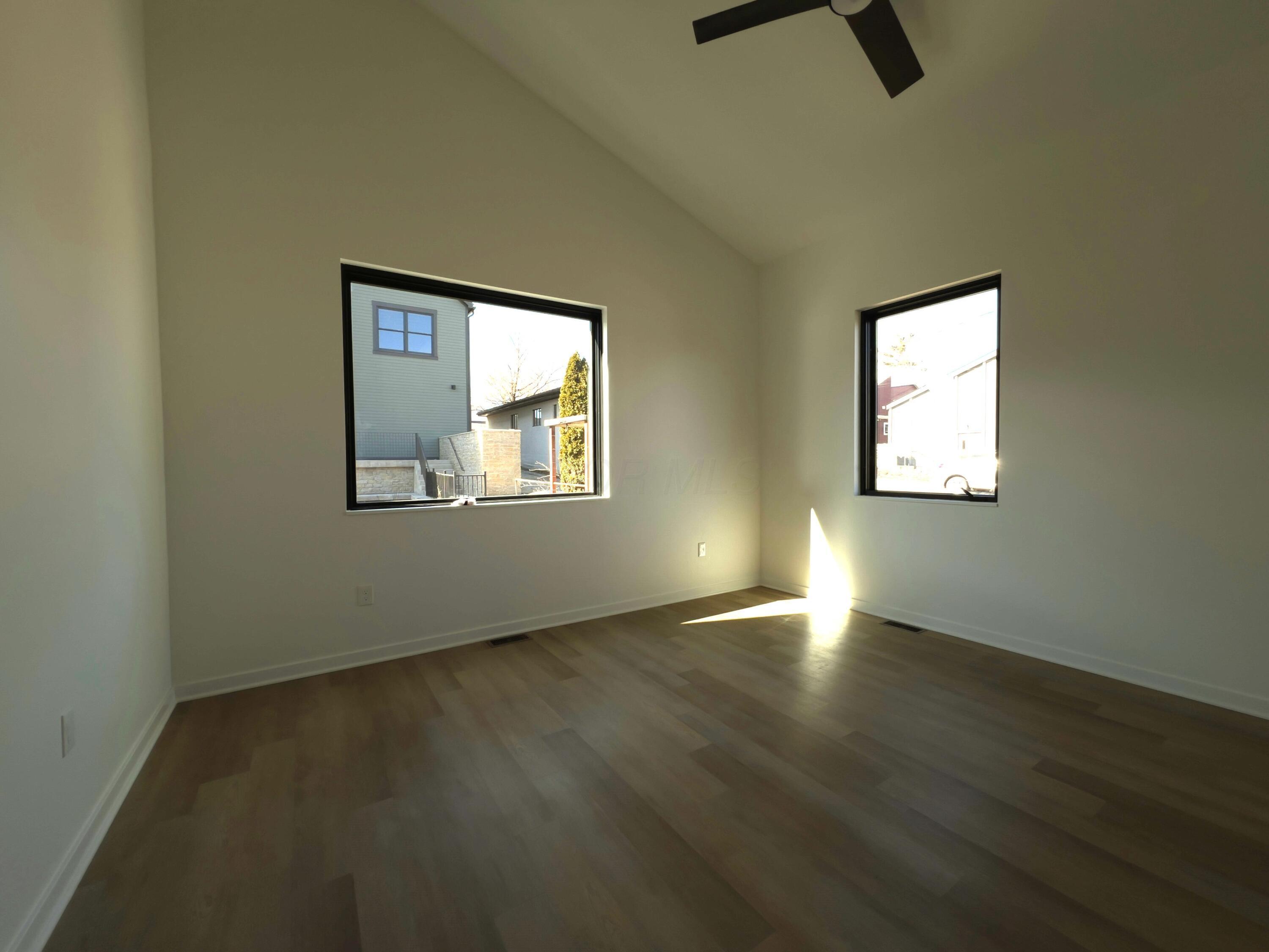 33 N Blacksmith Lane Property Photo 15
