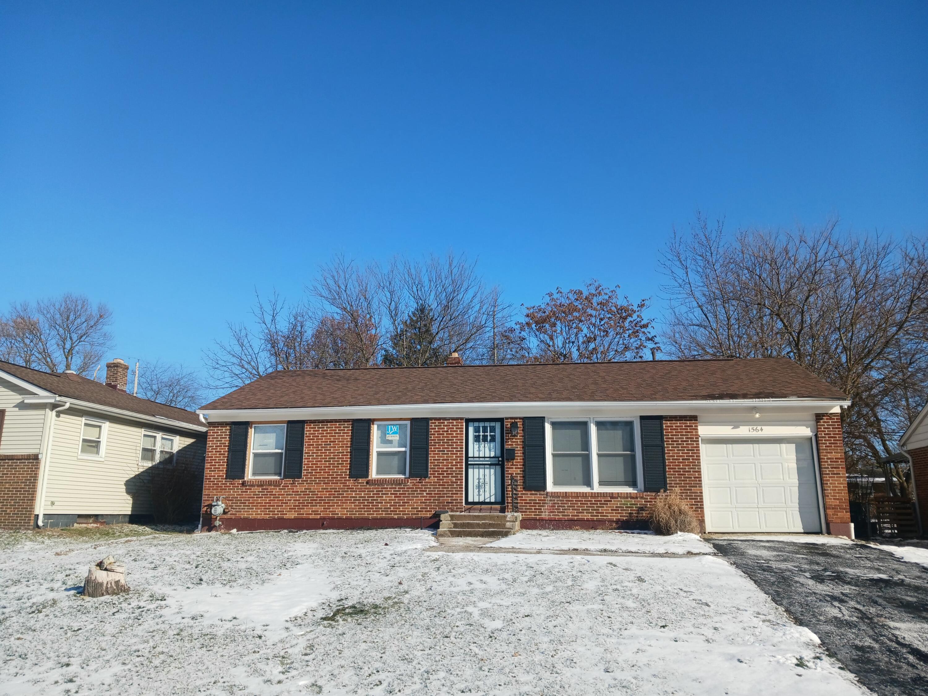 1564 Basil Drive Property Photo 1