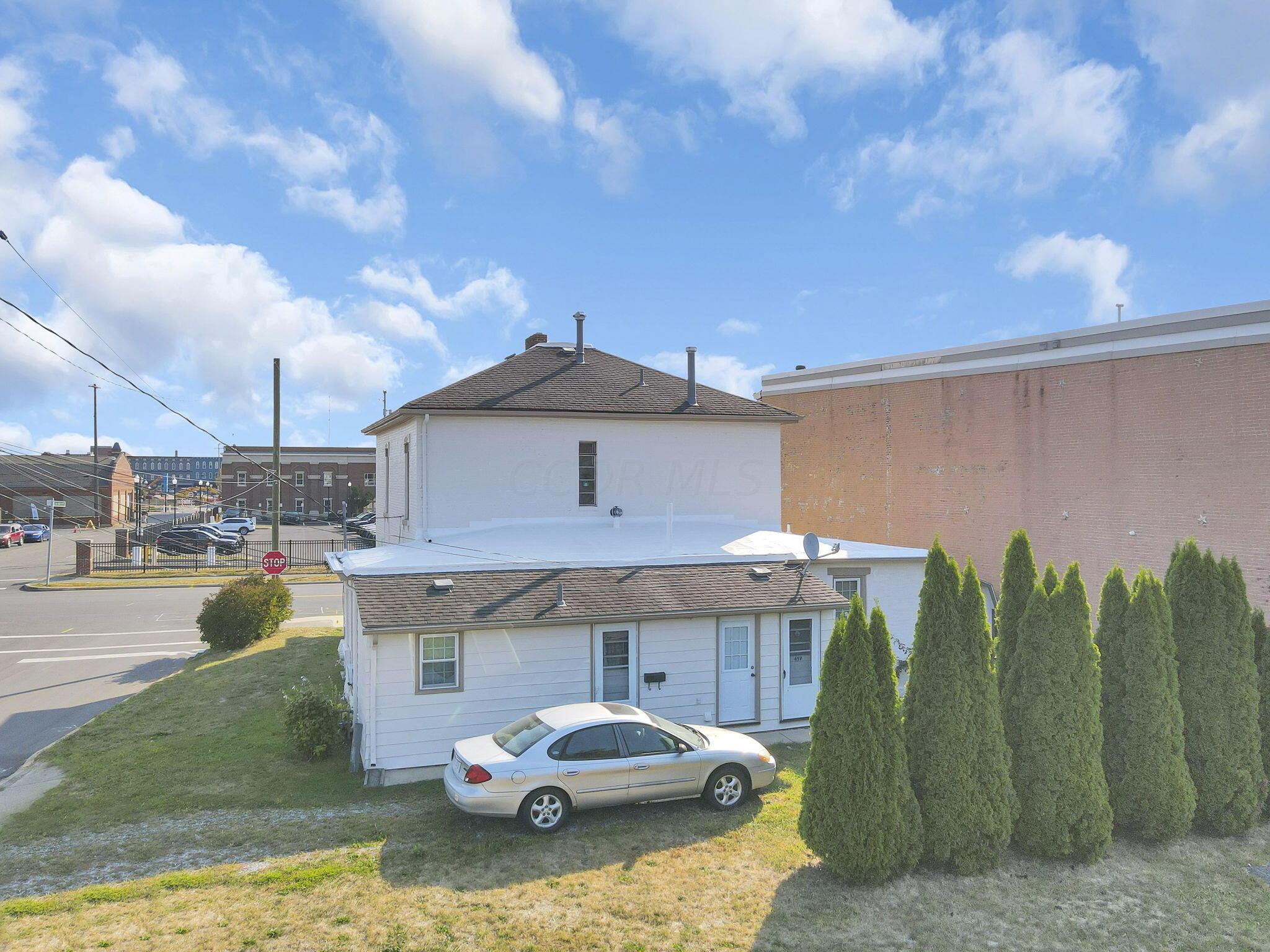45 S 5th Street Property Photo 4