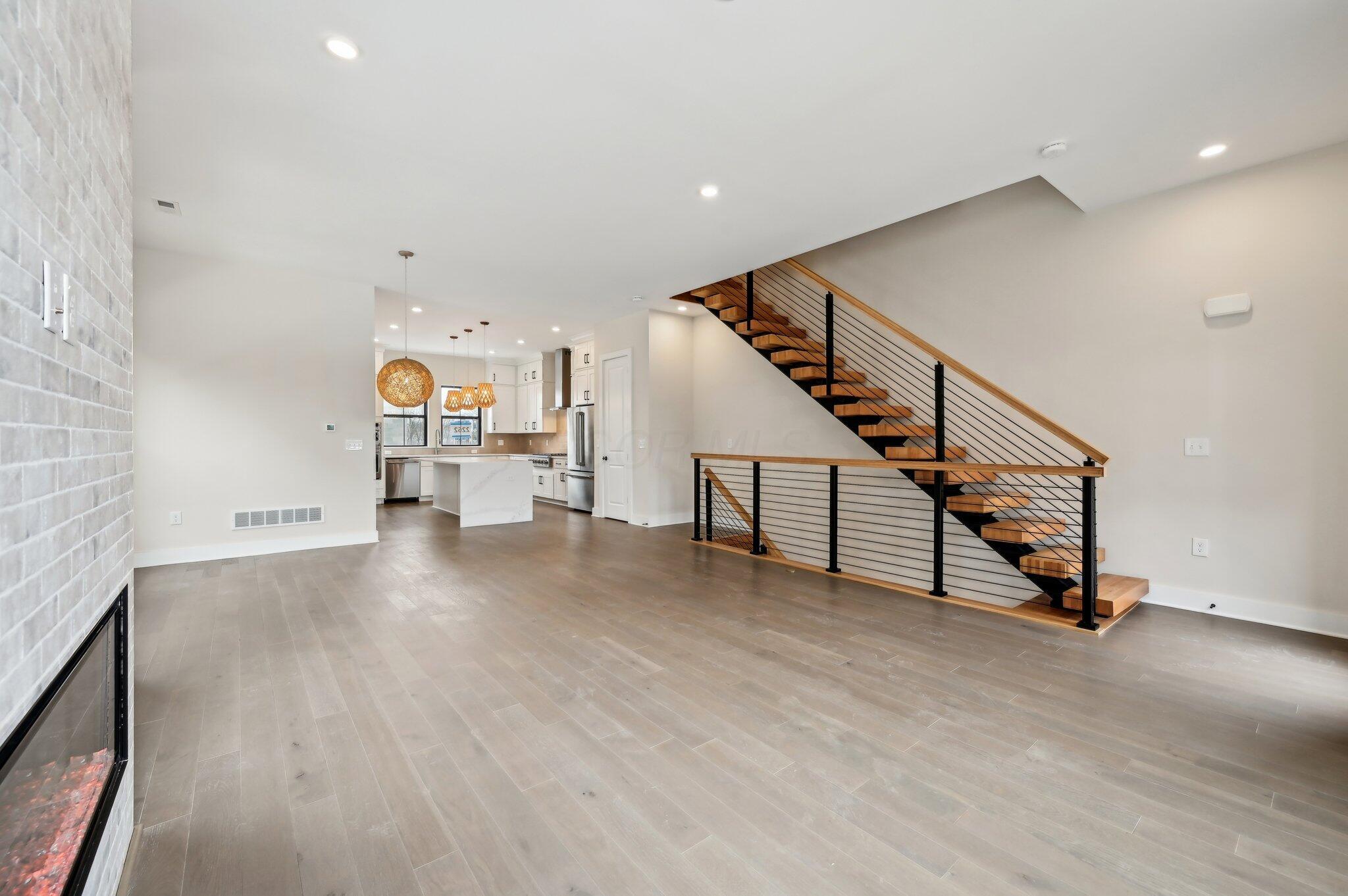 2262 Quarry Trails Drive Property Photo 11