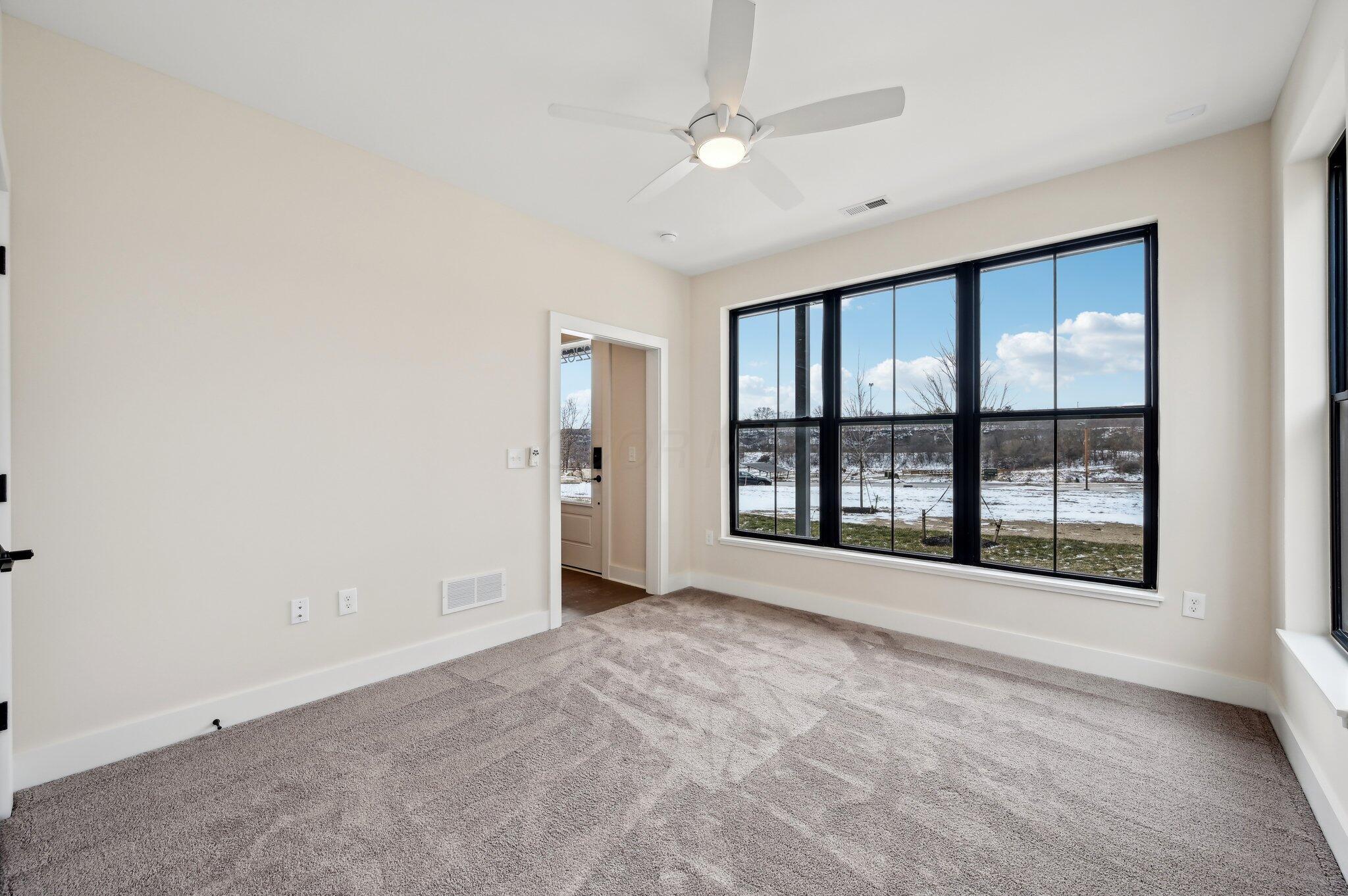 2262 Quarry Trails Drive Property Photo 17