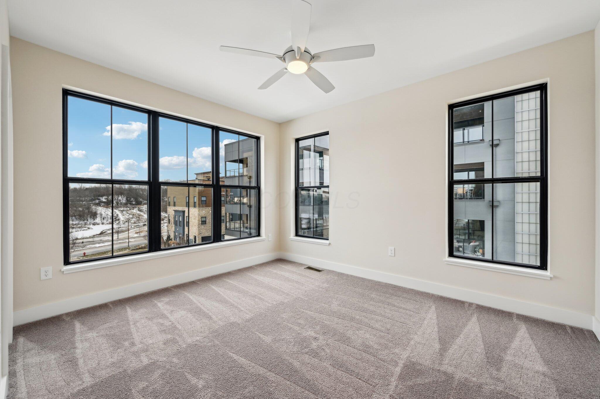 2262 Quarry Trails Drive Property Photo 28