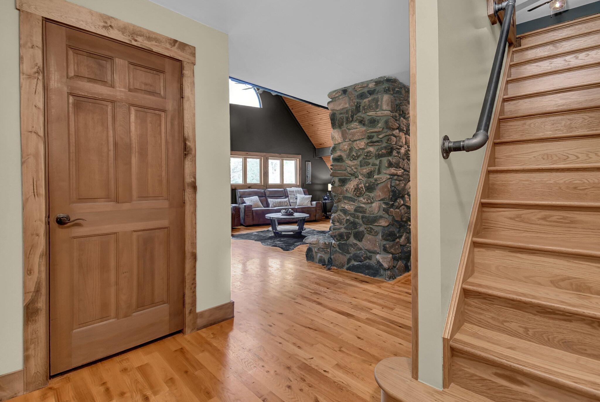 35041 Hunter Road Property Photo 7