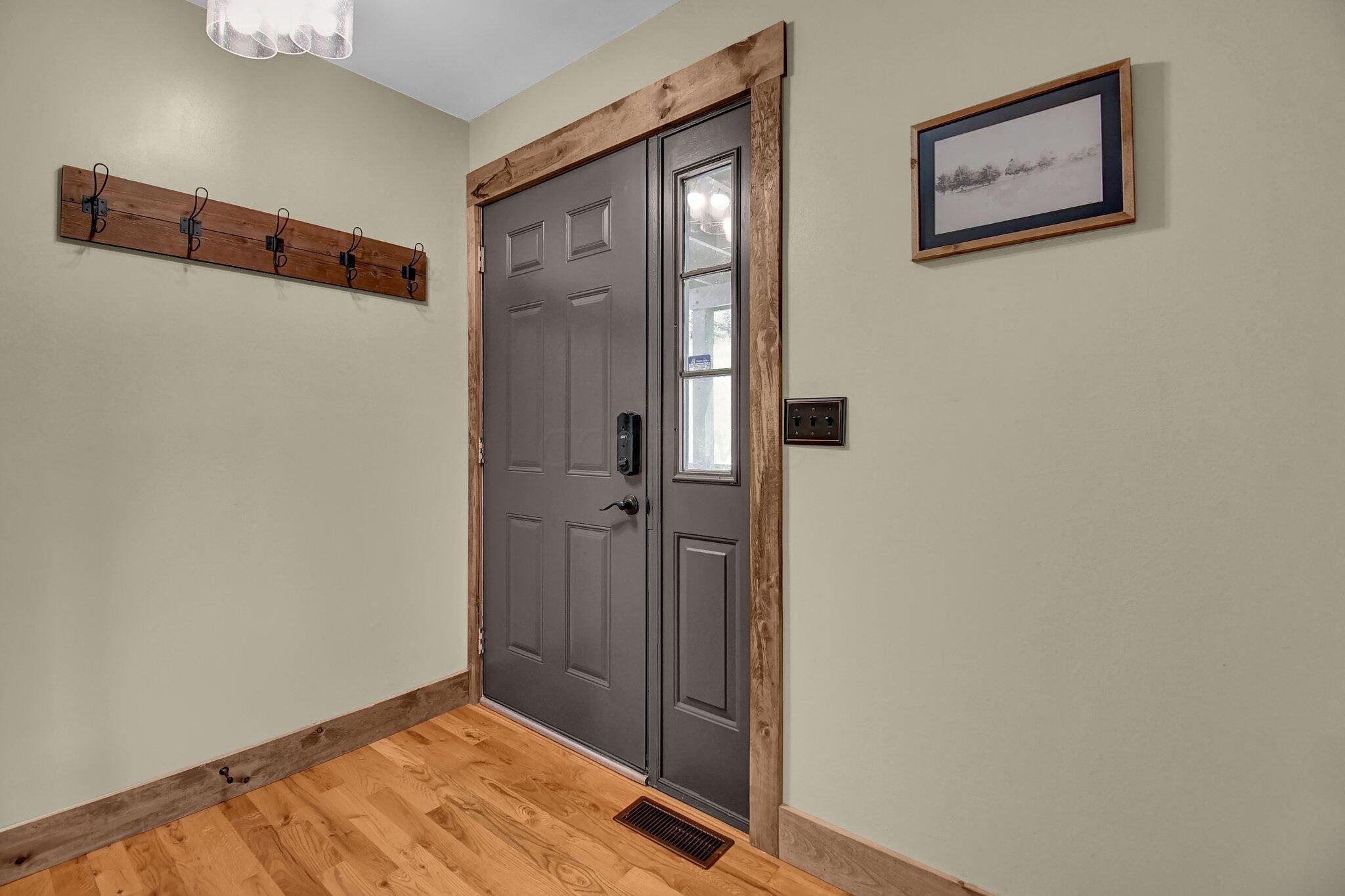 35041 Hunter Road Property Photo 8