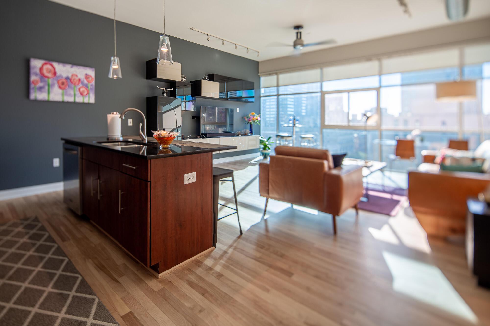 100 E Gay Street, 803 Property Photo 3