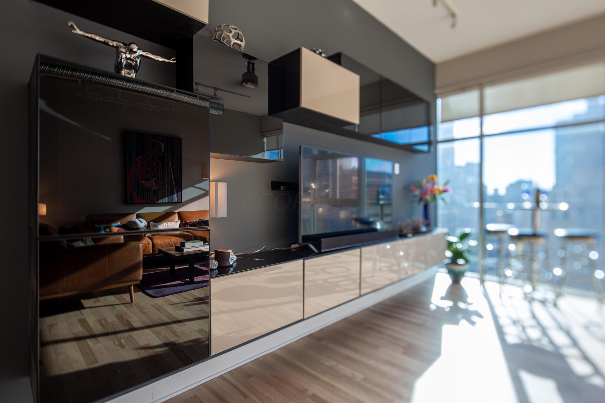 100 E Gay Street, 803 Property Photo 12