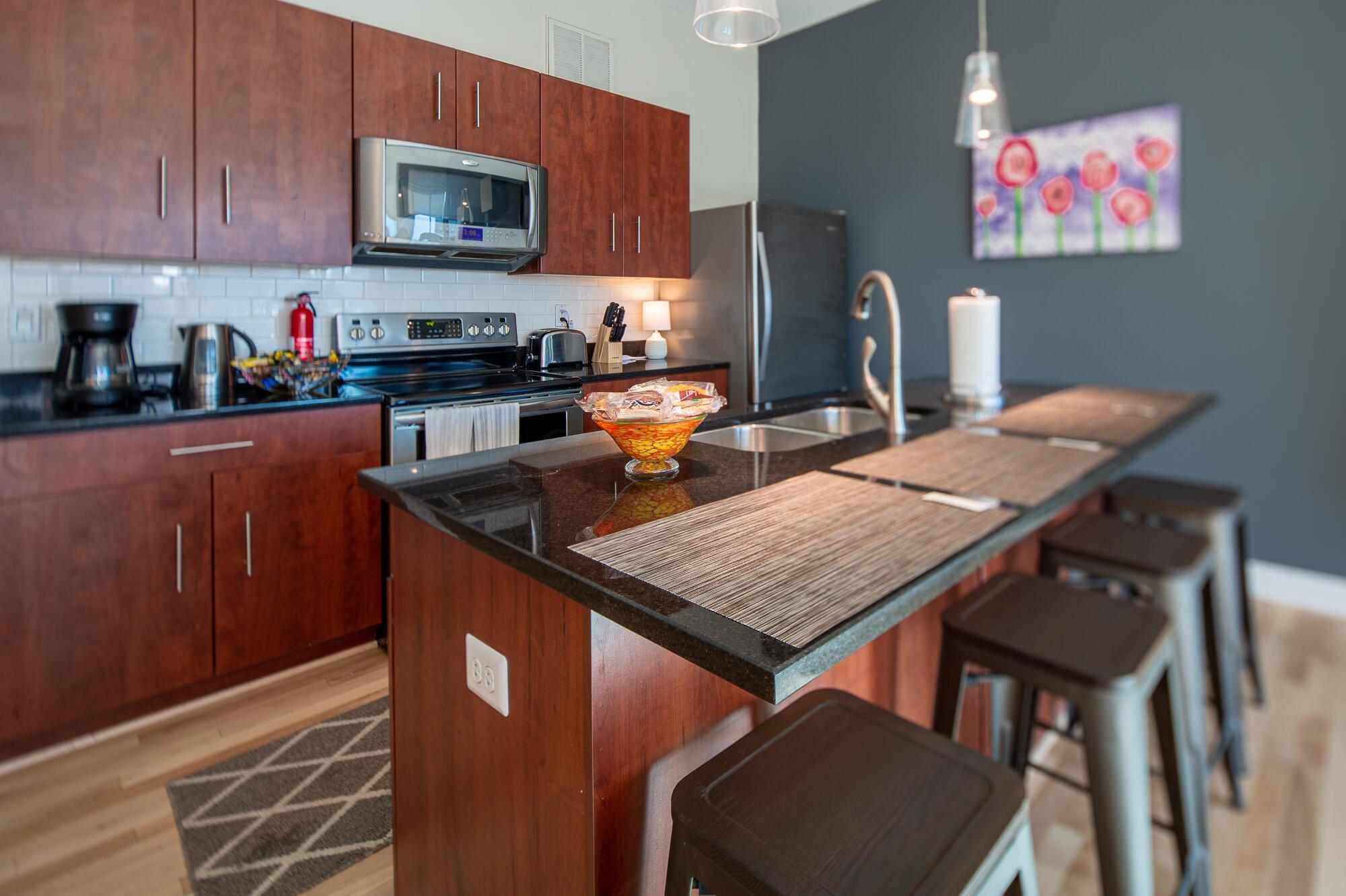 100 E Gay Street, 803 Property Photo 18