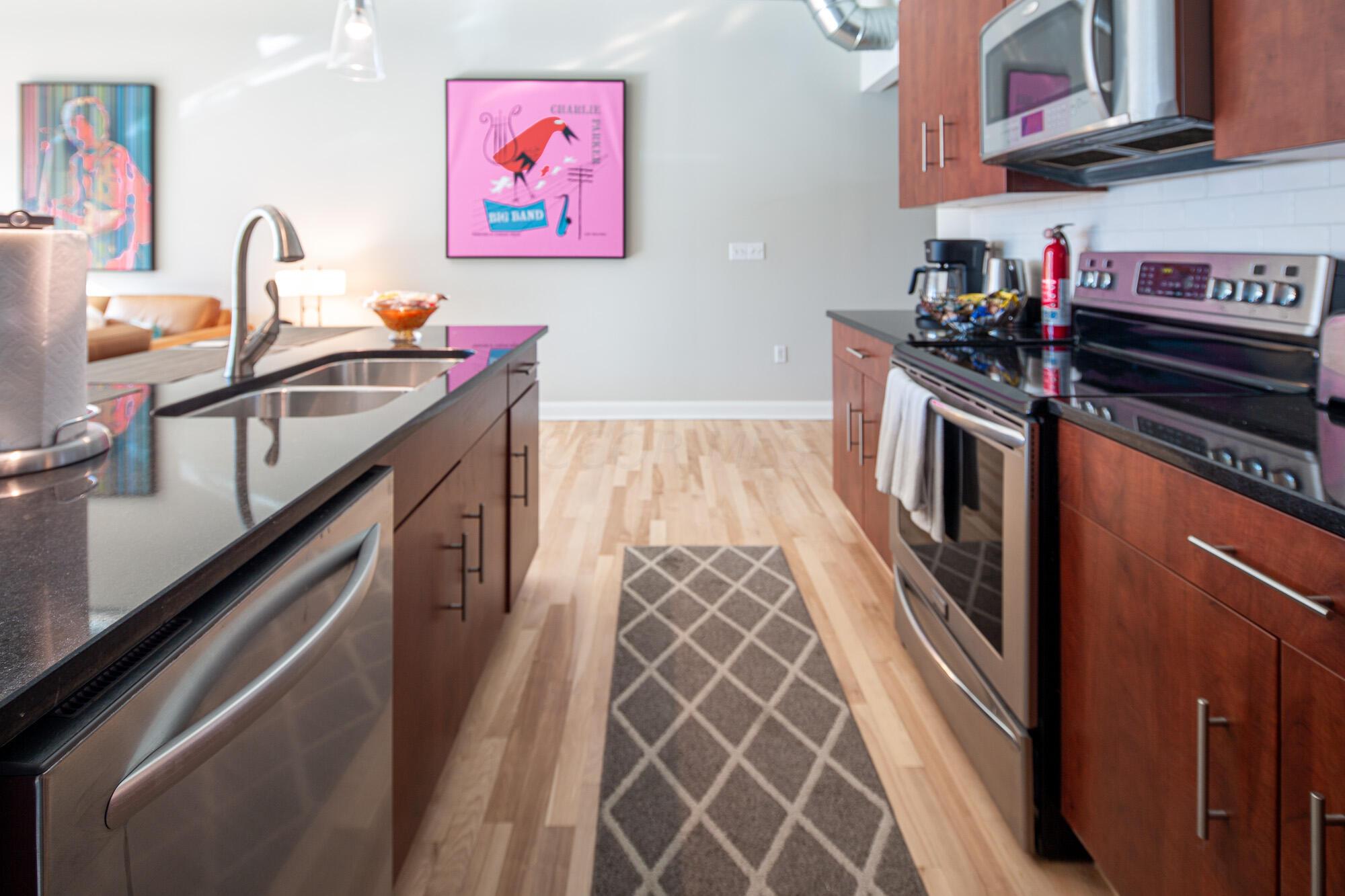 100 E Gay Street, 803 Property Photo 22