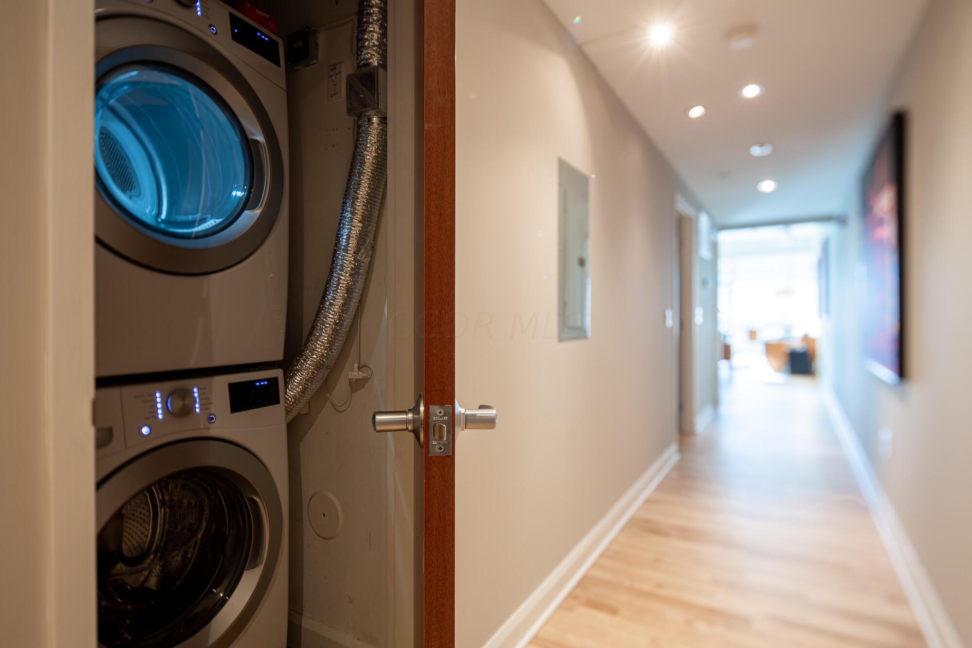 100 E Gay Street, 803 Property Photo 28