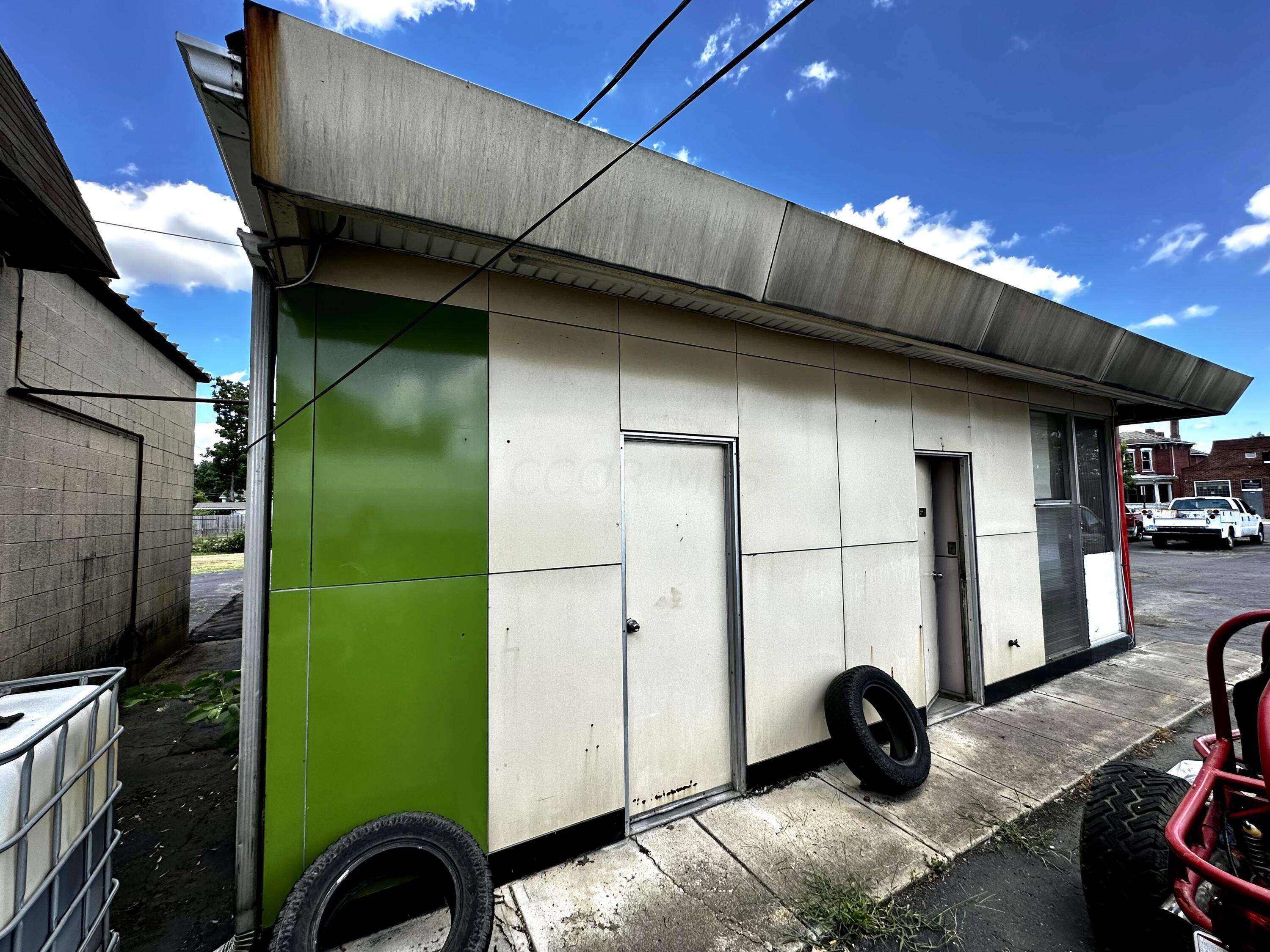 320 S Paint Street Property Photo 45