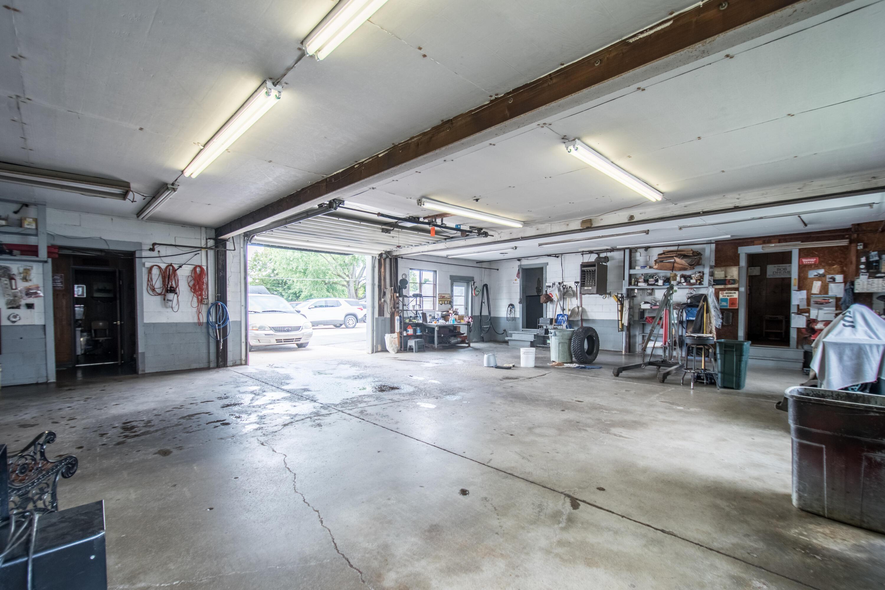 132 Center Street Property Photo 1