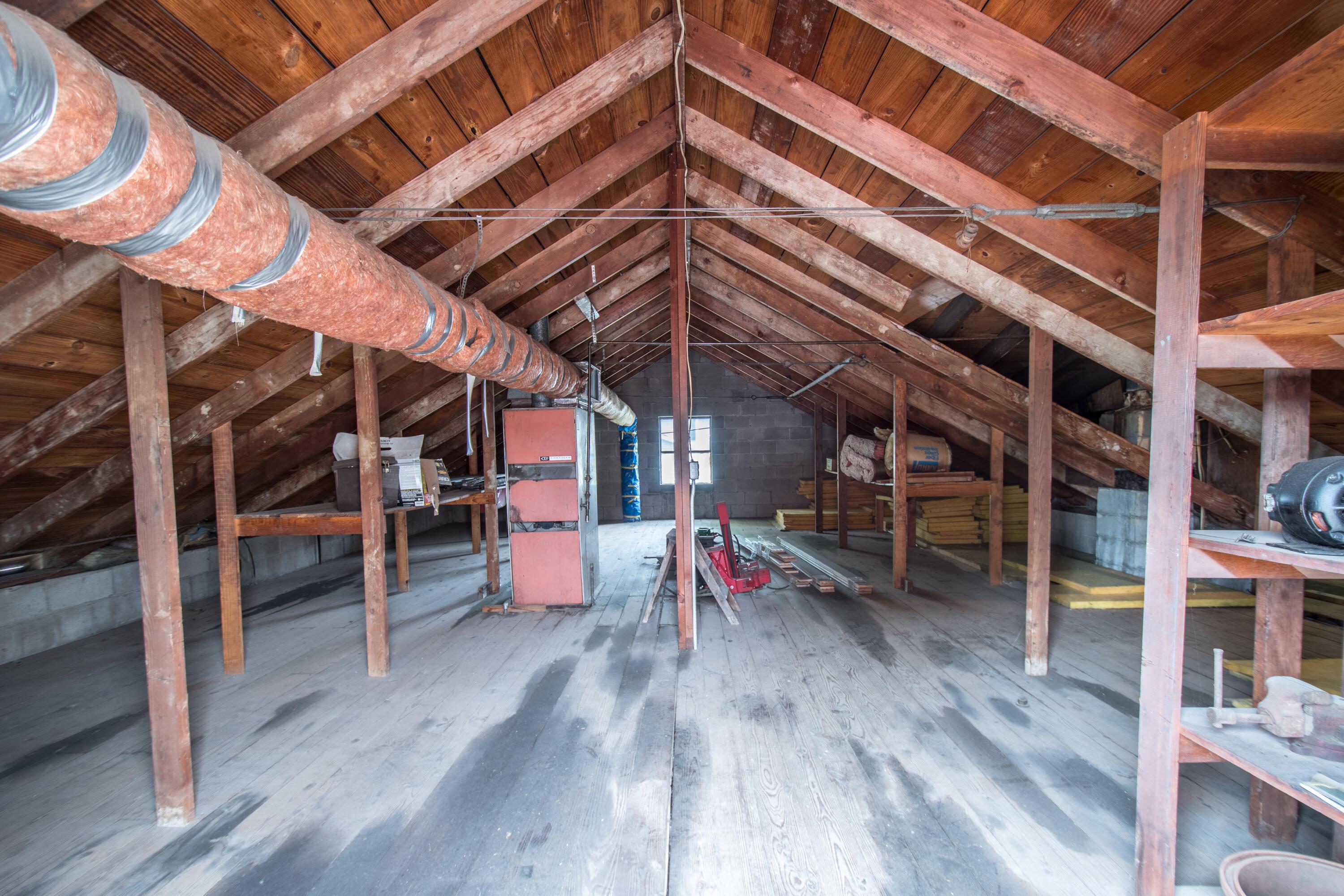 132 Center Street Property Photo 15
