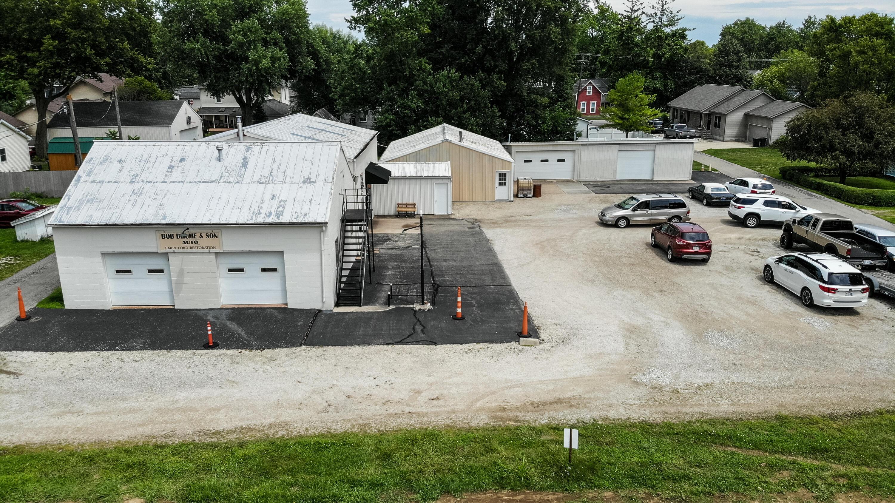132 Center Street Property Photo 18
