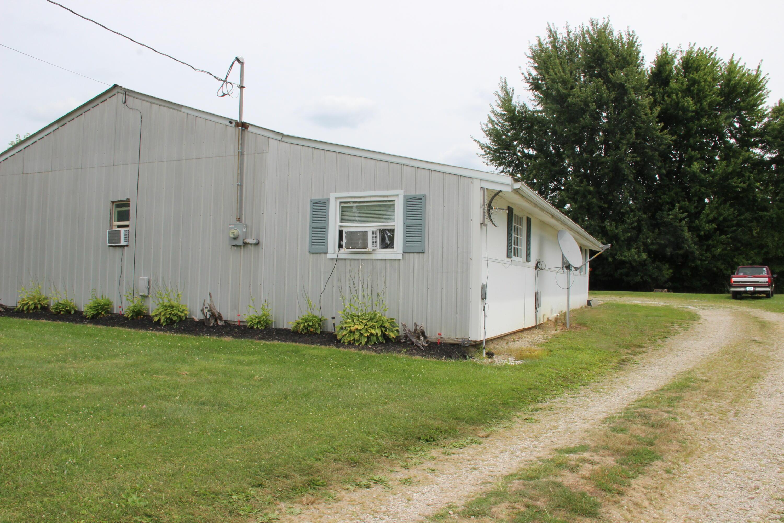 7749 County Road 40 Property Photo 10