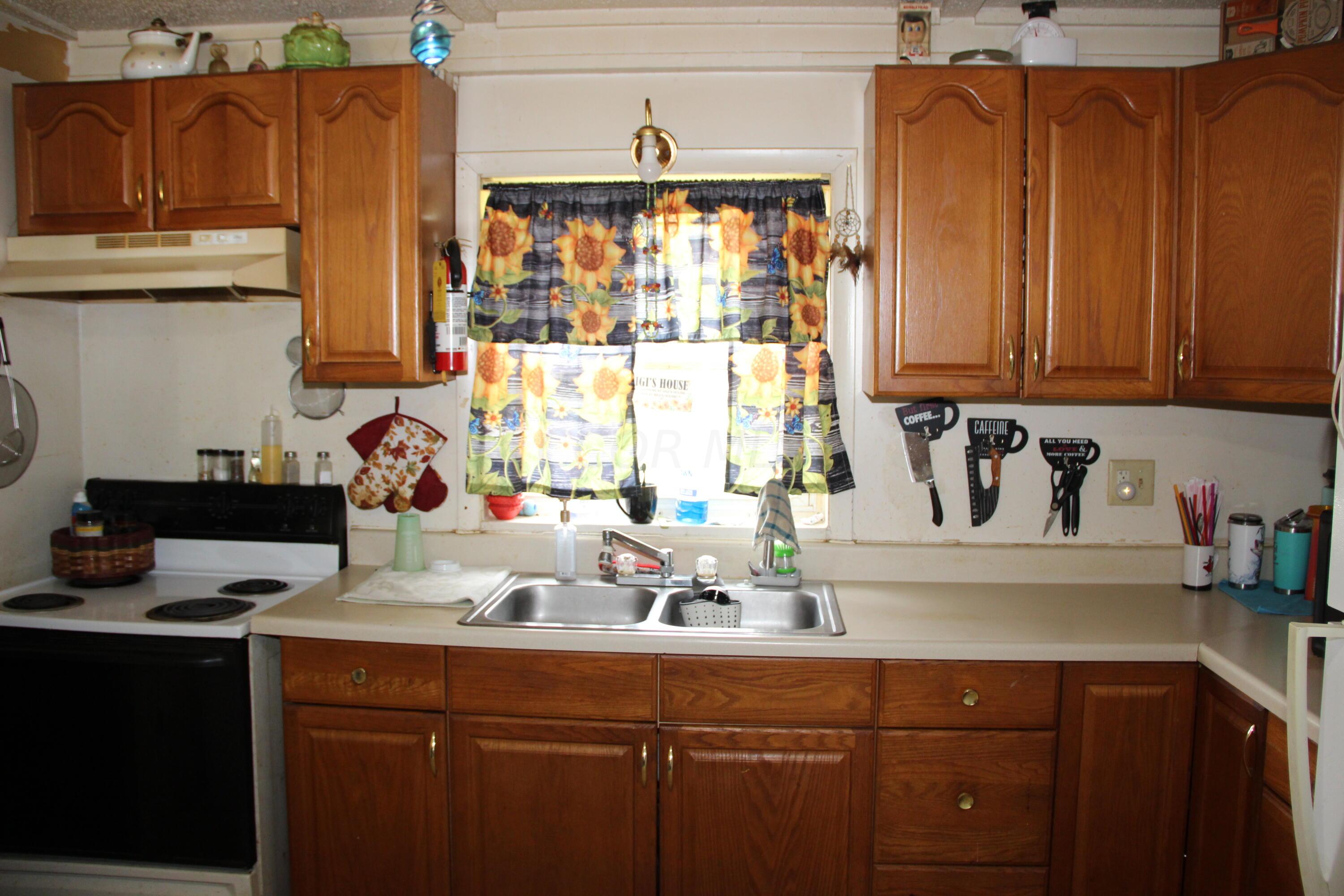 7749 County Road 40 Property Photo 36