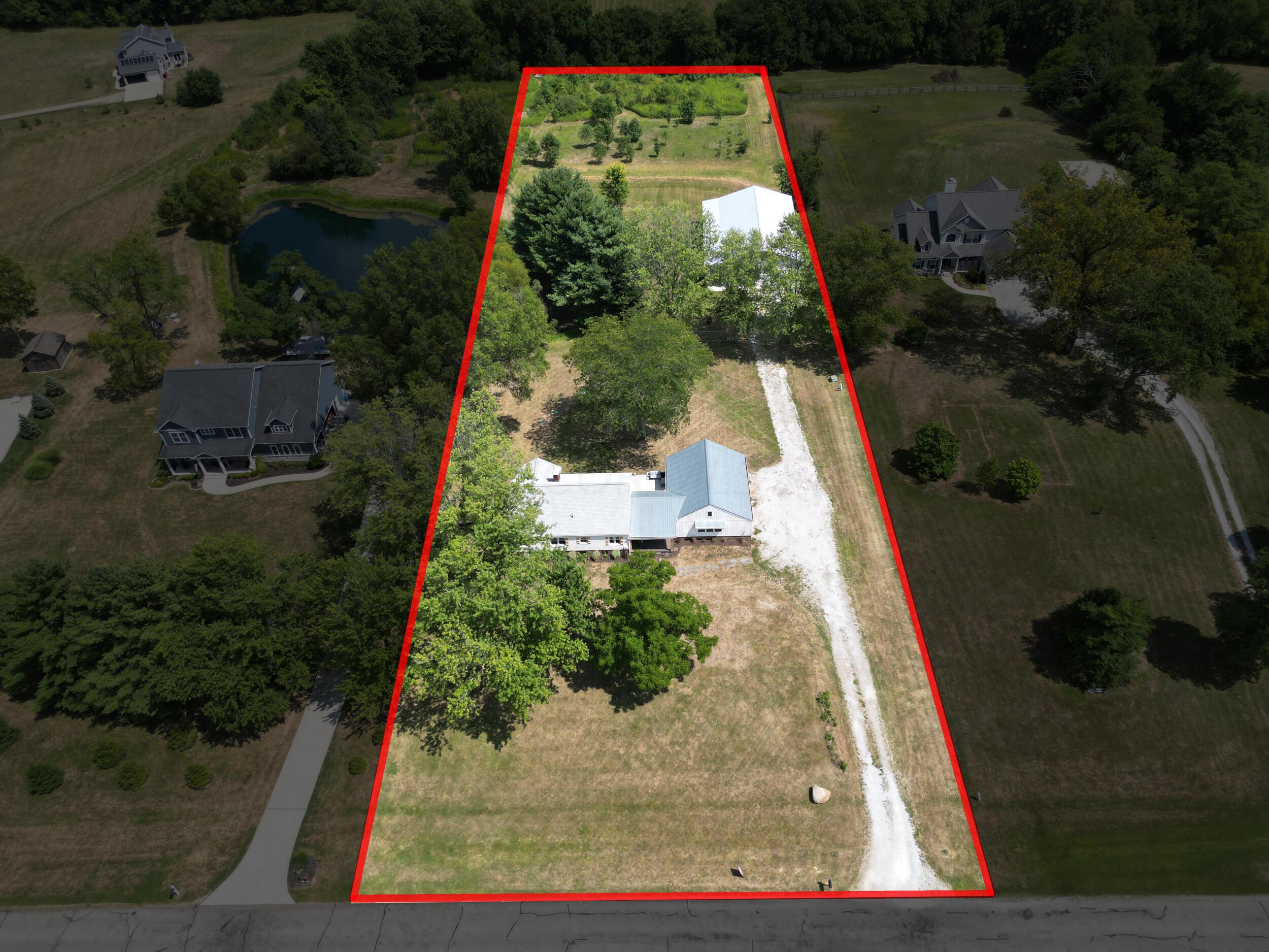 108 Stone Creek Drive Property Photo 8