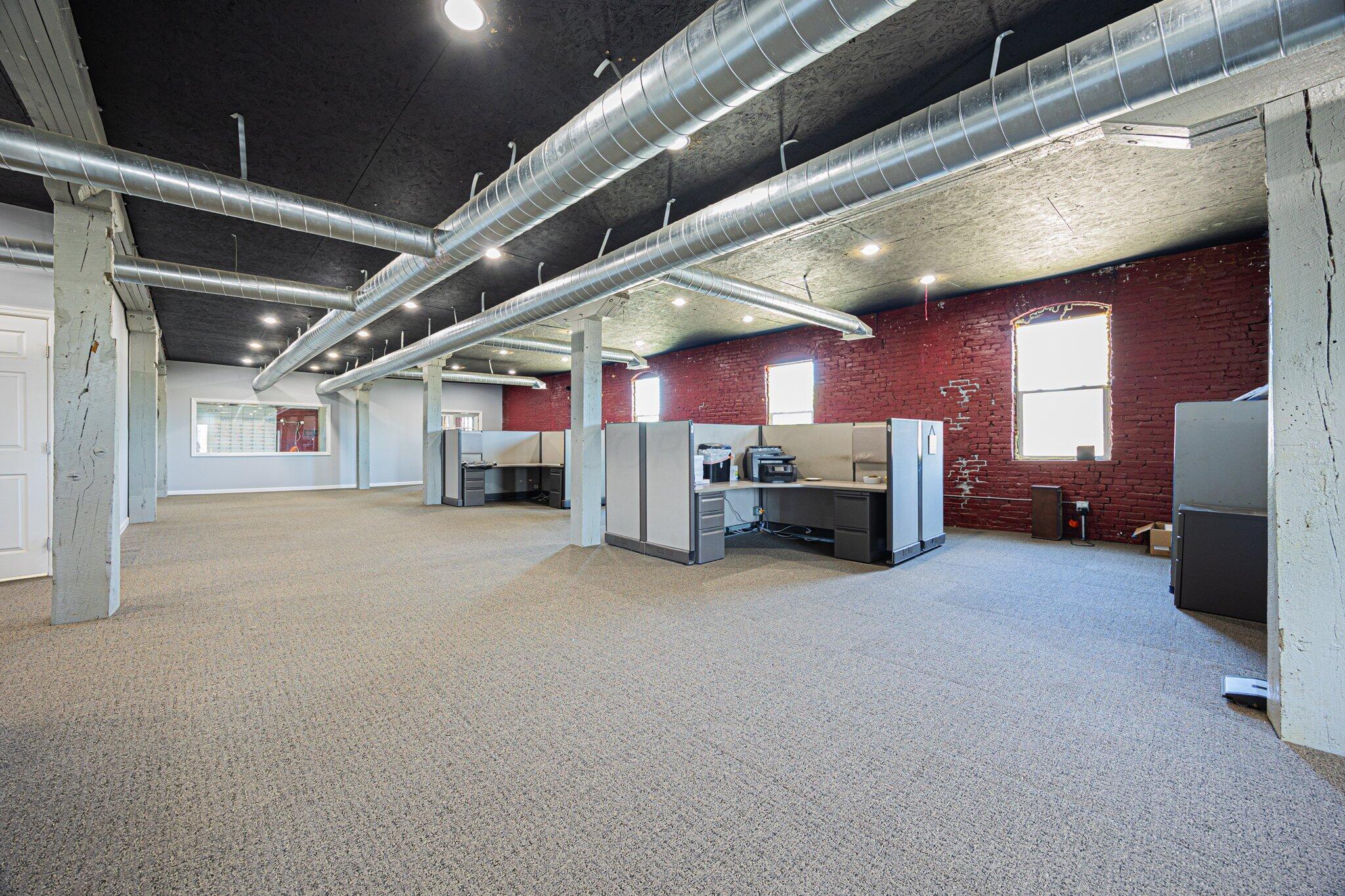 401 S Chestnut Street Property Photo 13