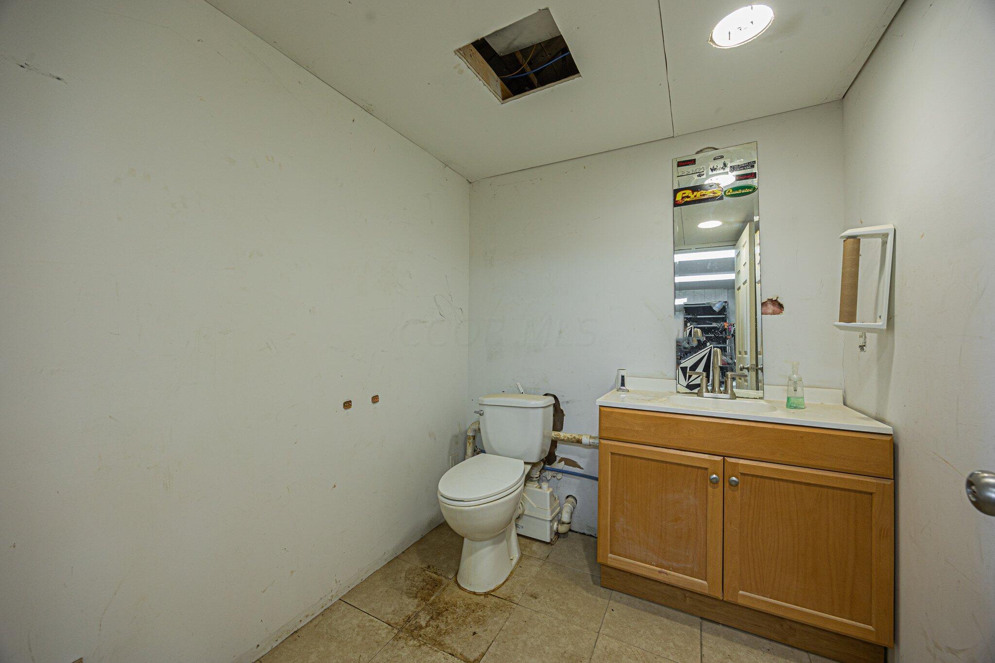 401 S Chestnut Street Property Photo 28