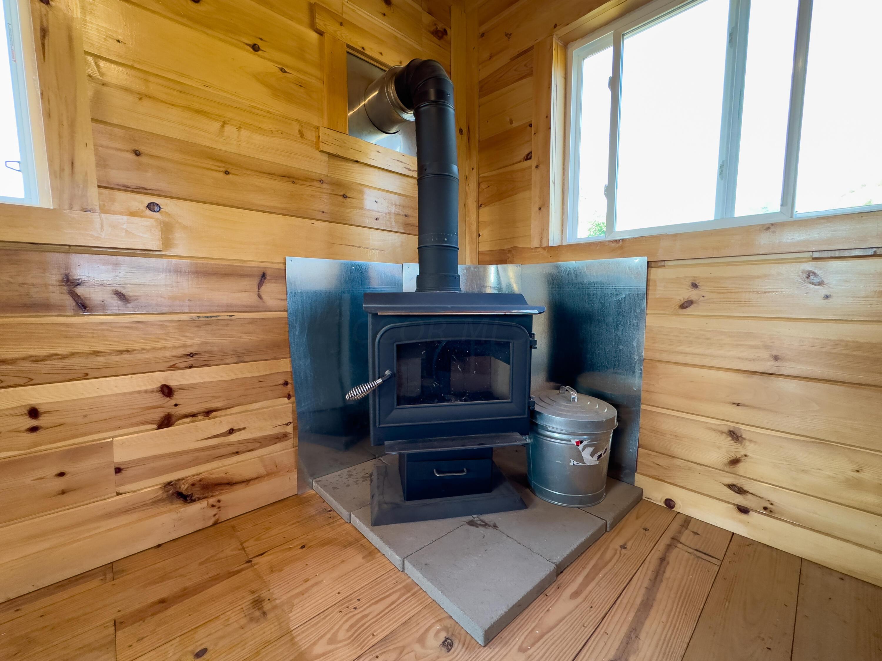 1116 Number 12 Hollow Road Property Photo 19