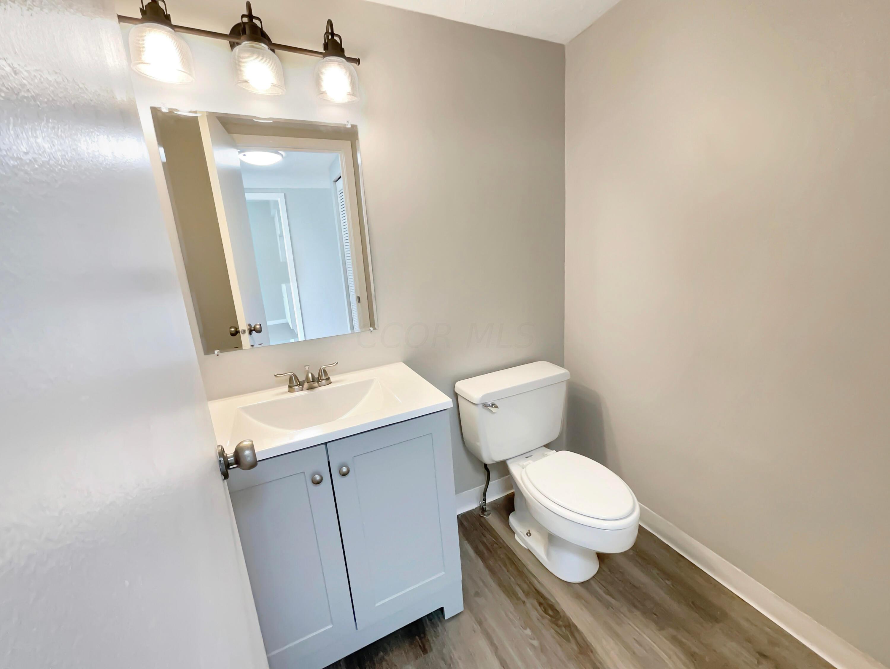 4925 Whistlewood Lane, 1 Property Photo 6