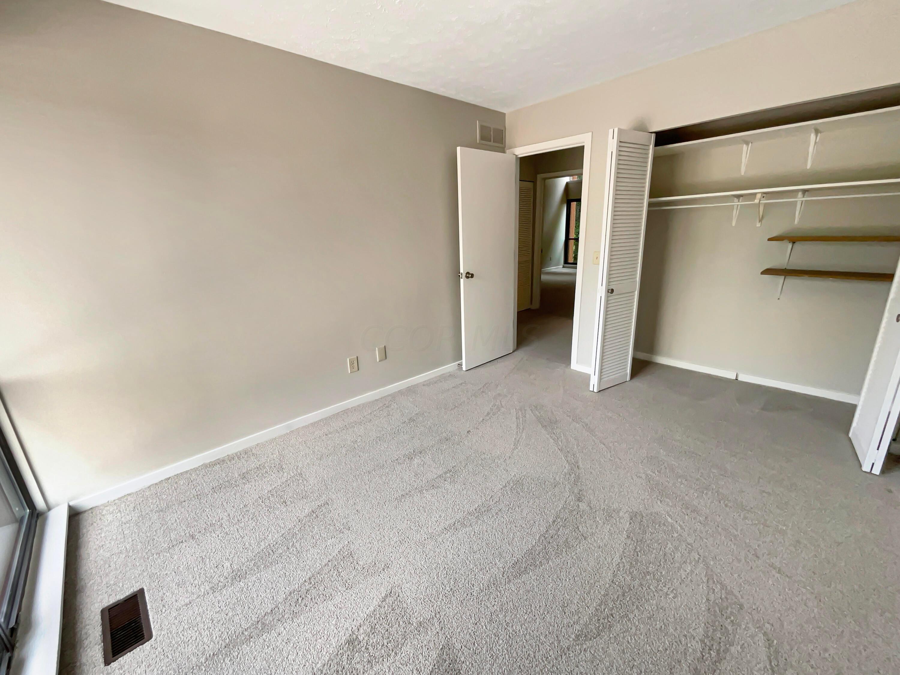 4925 Whistlewood Lane, 1 Property Photo 12