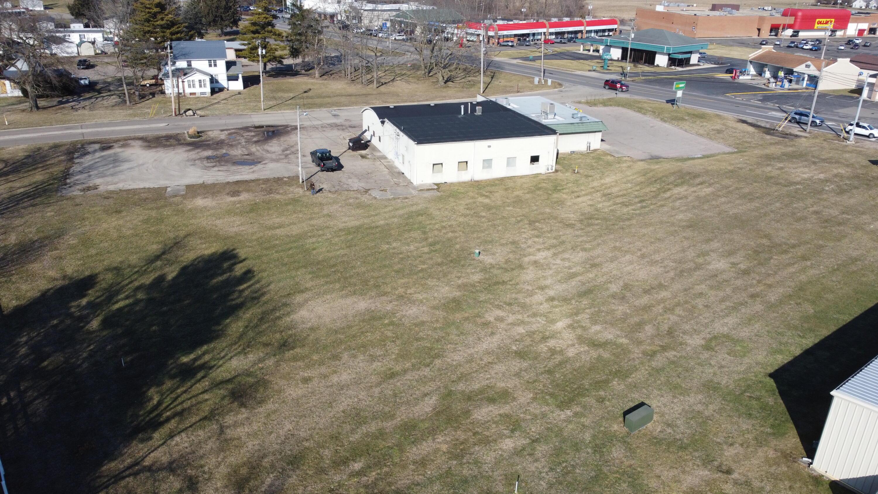 1211 N Court Street Property Photo 6