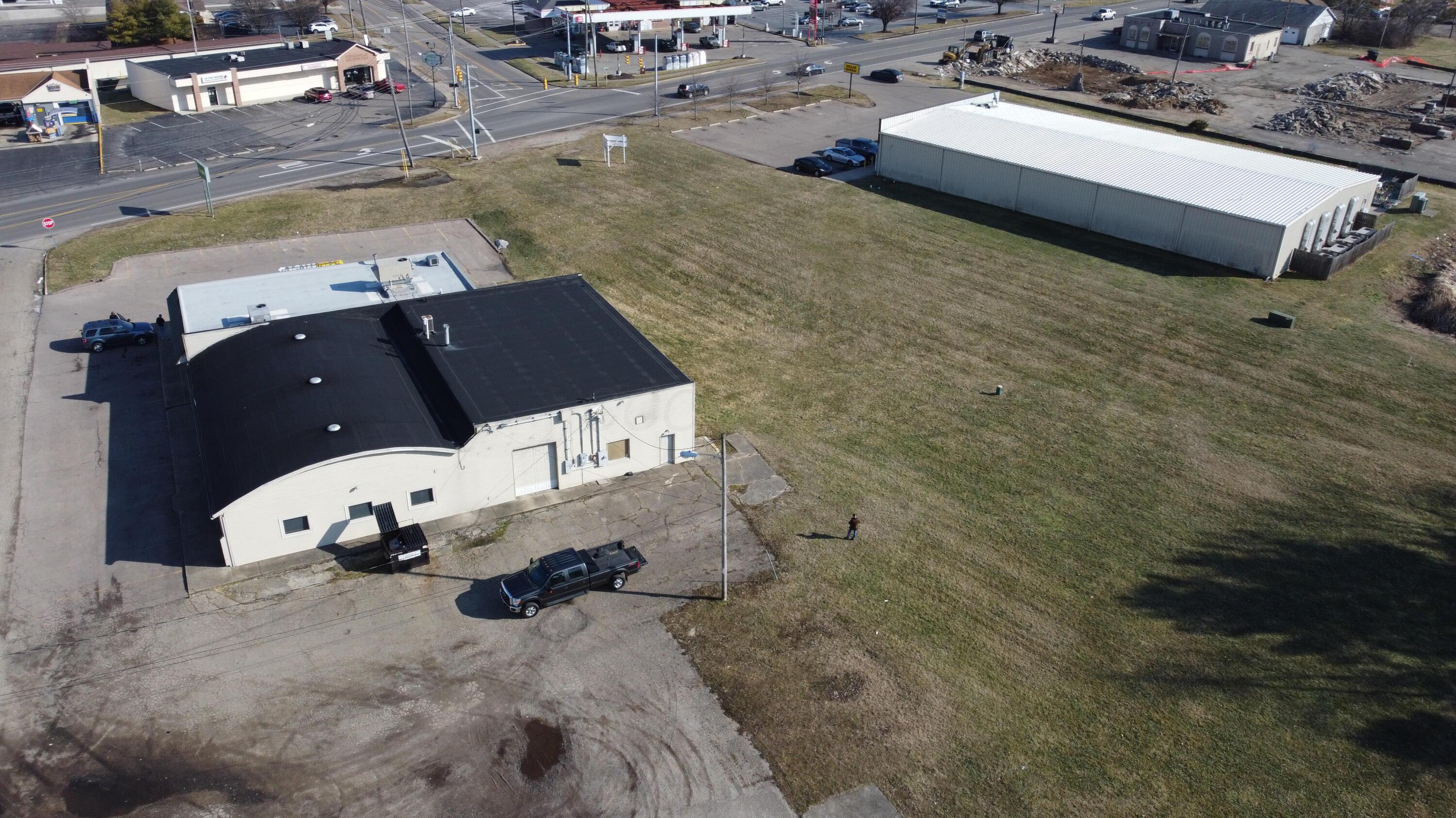 1211 N Court Street Property Photo 11