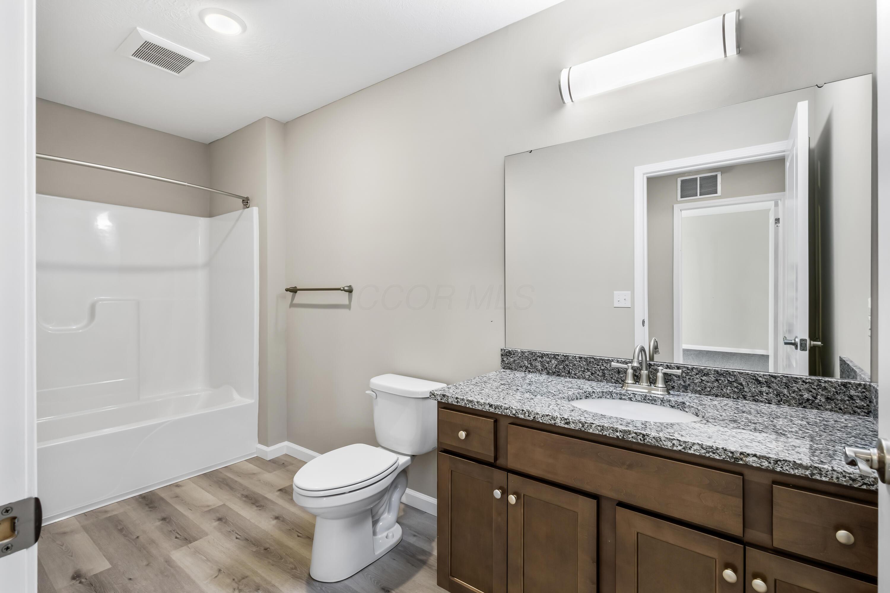 11977 Superior Street Property Photo 16
