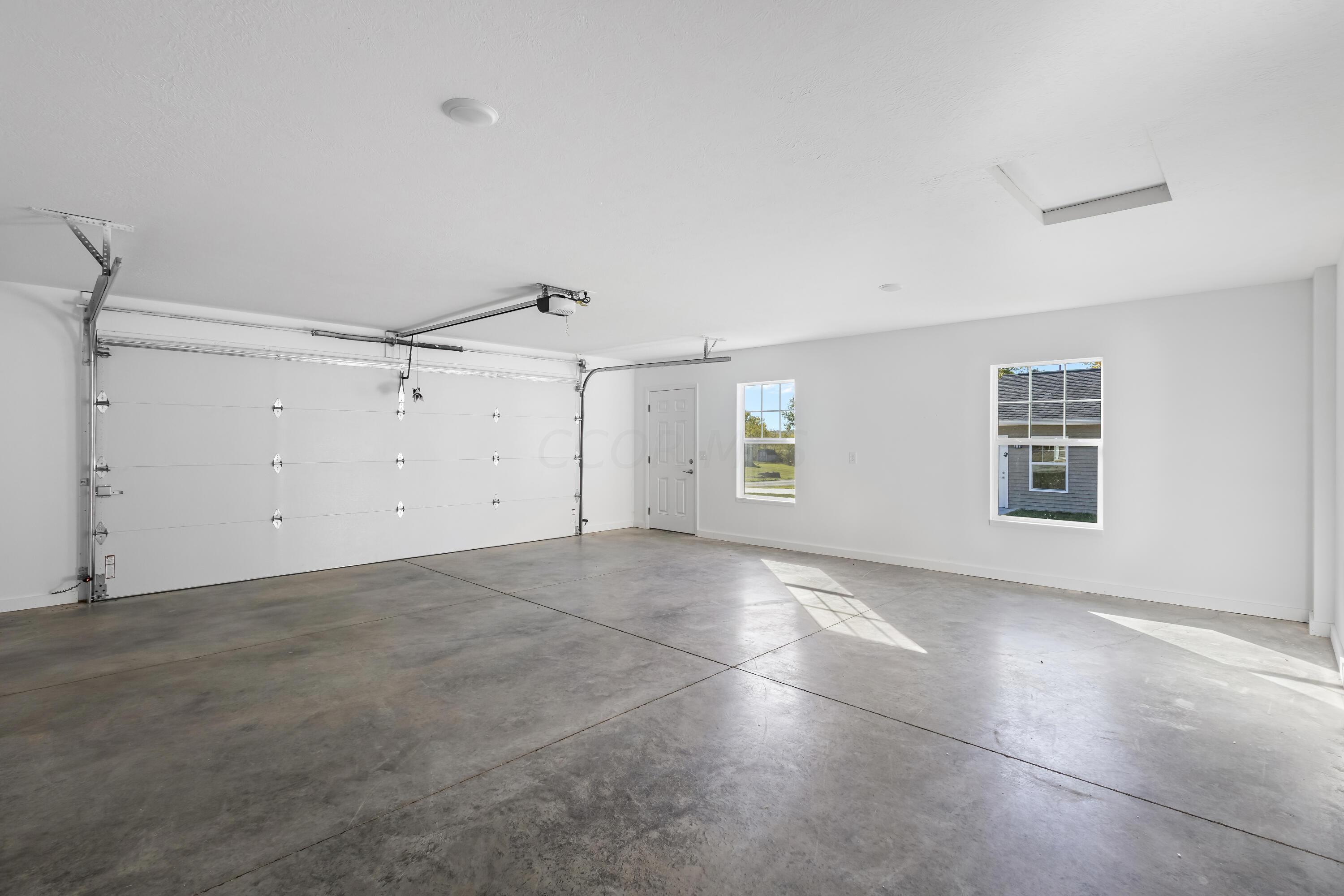 11977 Superior Street Property Photo 20