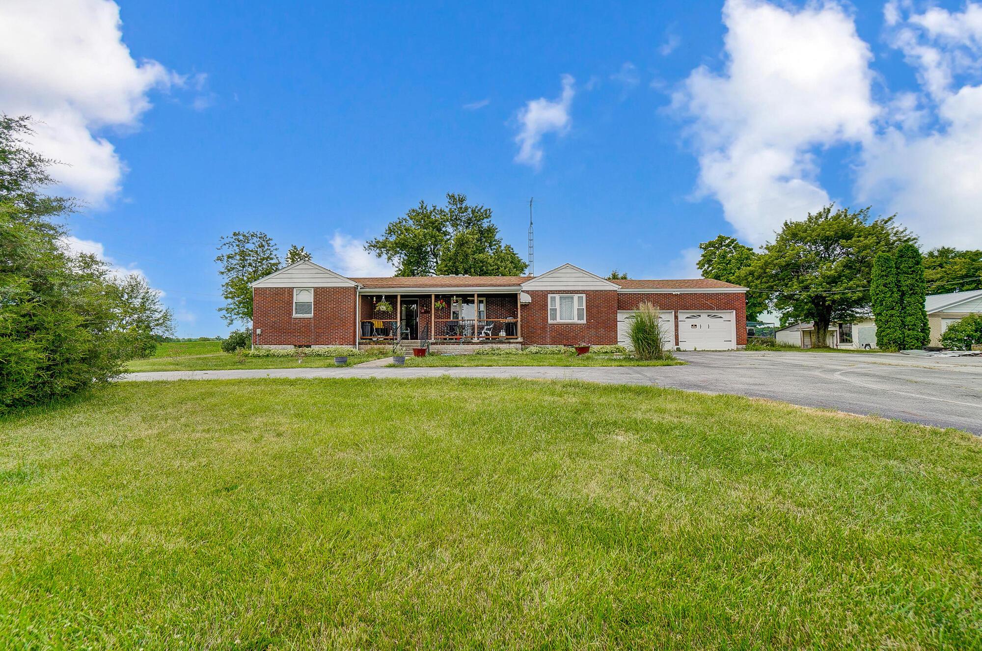 5349 State Route 366 Property Photo 1
