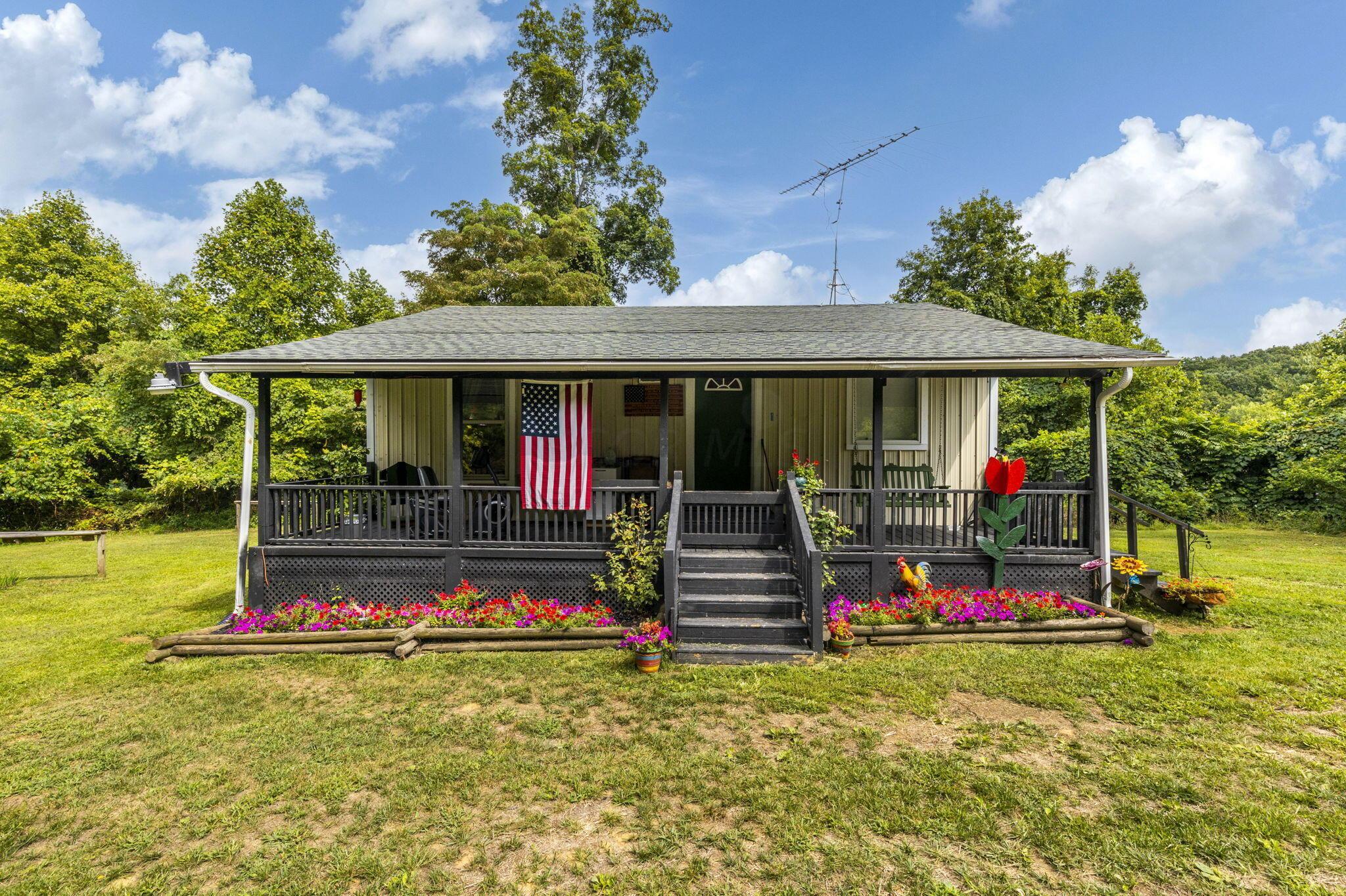 13207 Clapper Hollow Road Property Photo 2