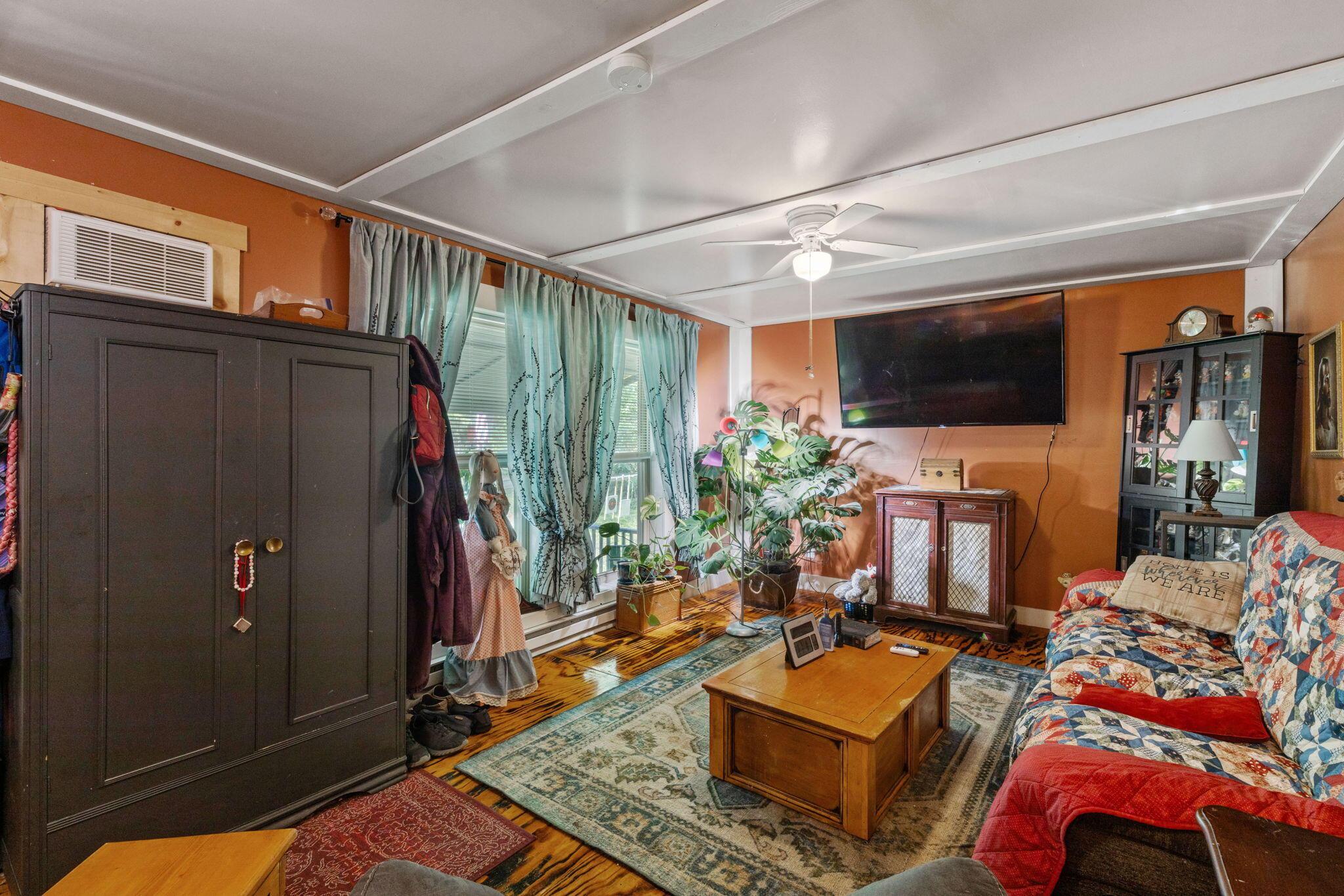 13207 Clapper Hollow Road Property Photo 8